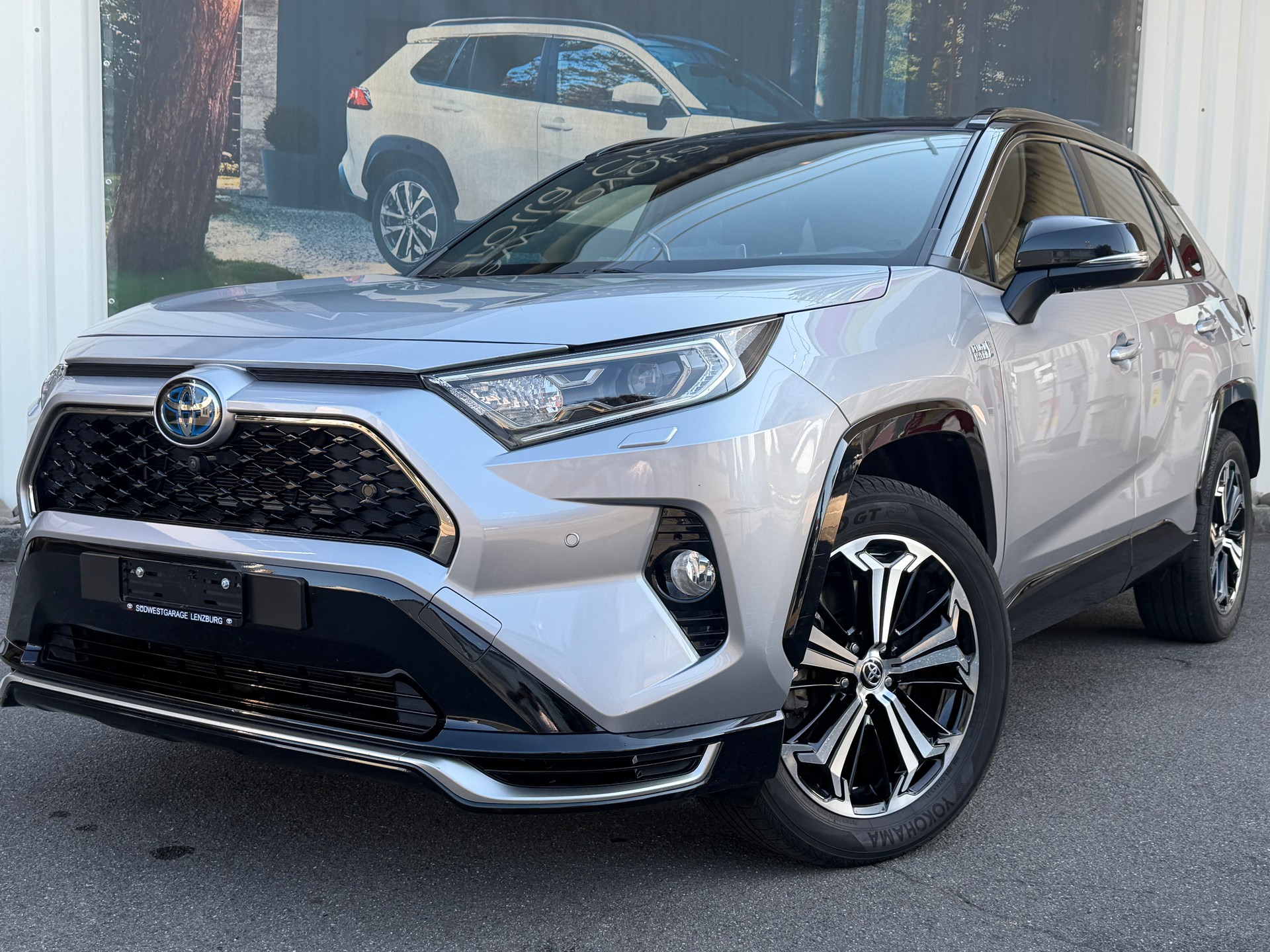 TOYOTA RAV-4 2.5 PHEV Platinum e-CVT 4WD