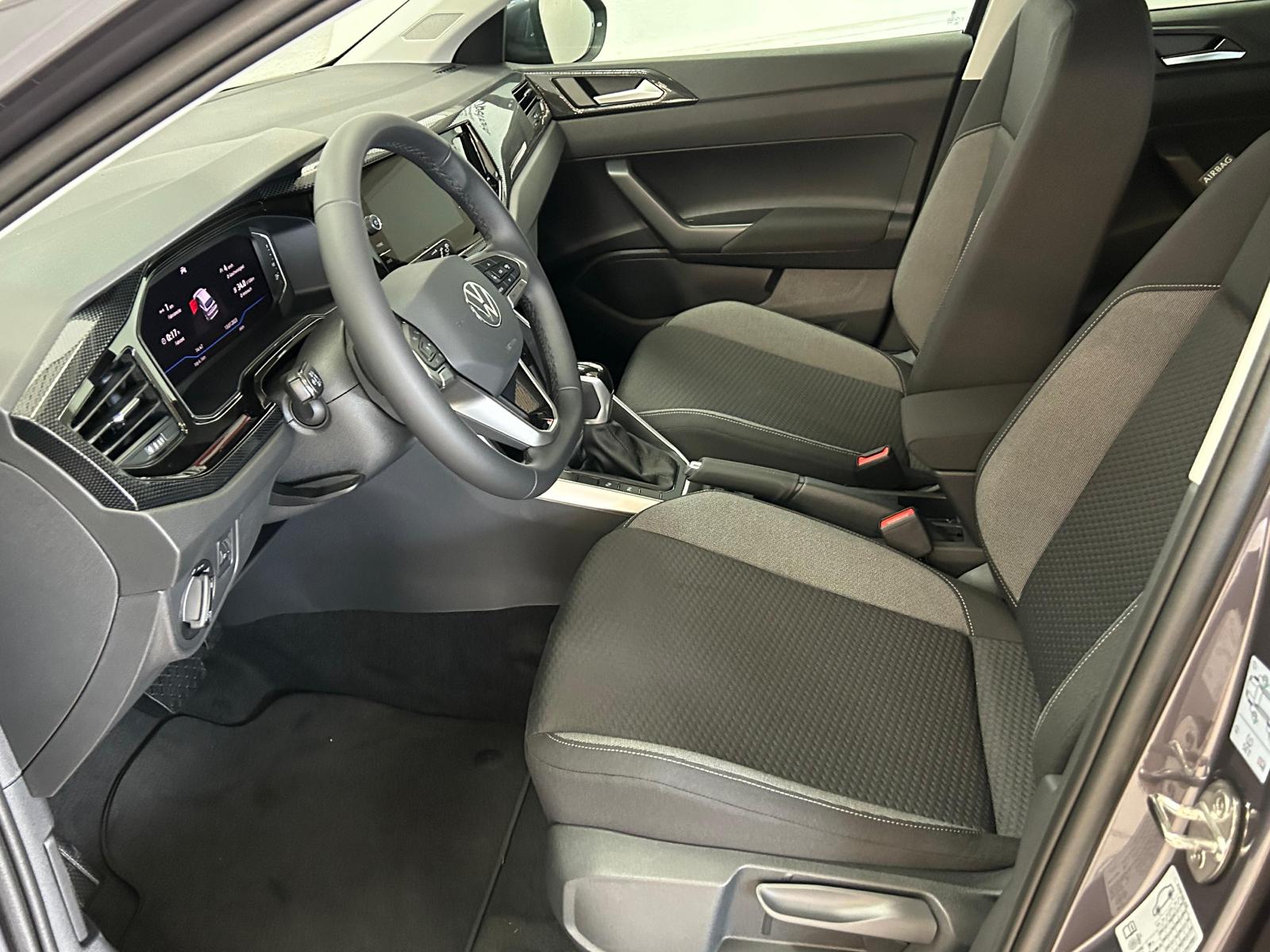 VW Taigo 1.0 TSI Life DSG-image-9
