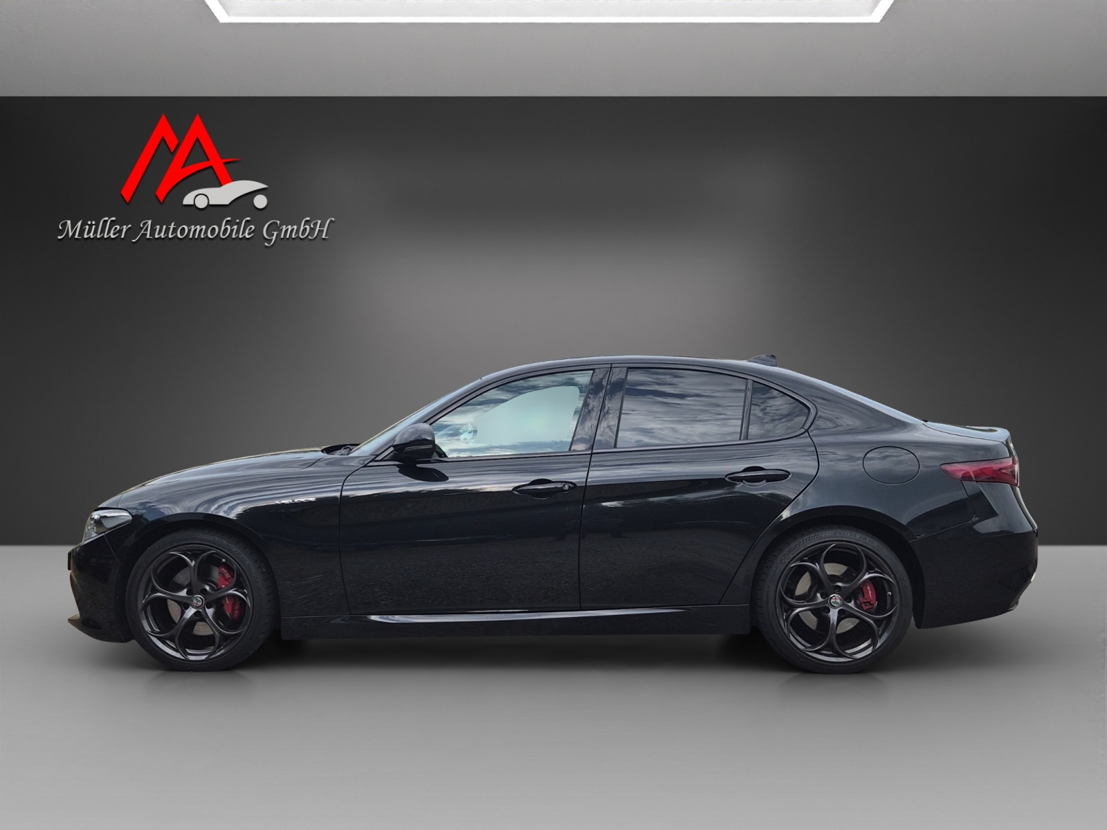 ALFA ROMEO Giulia 2.0 Veloce TI Q4 Automatic-showroom-element-2