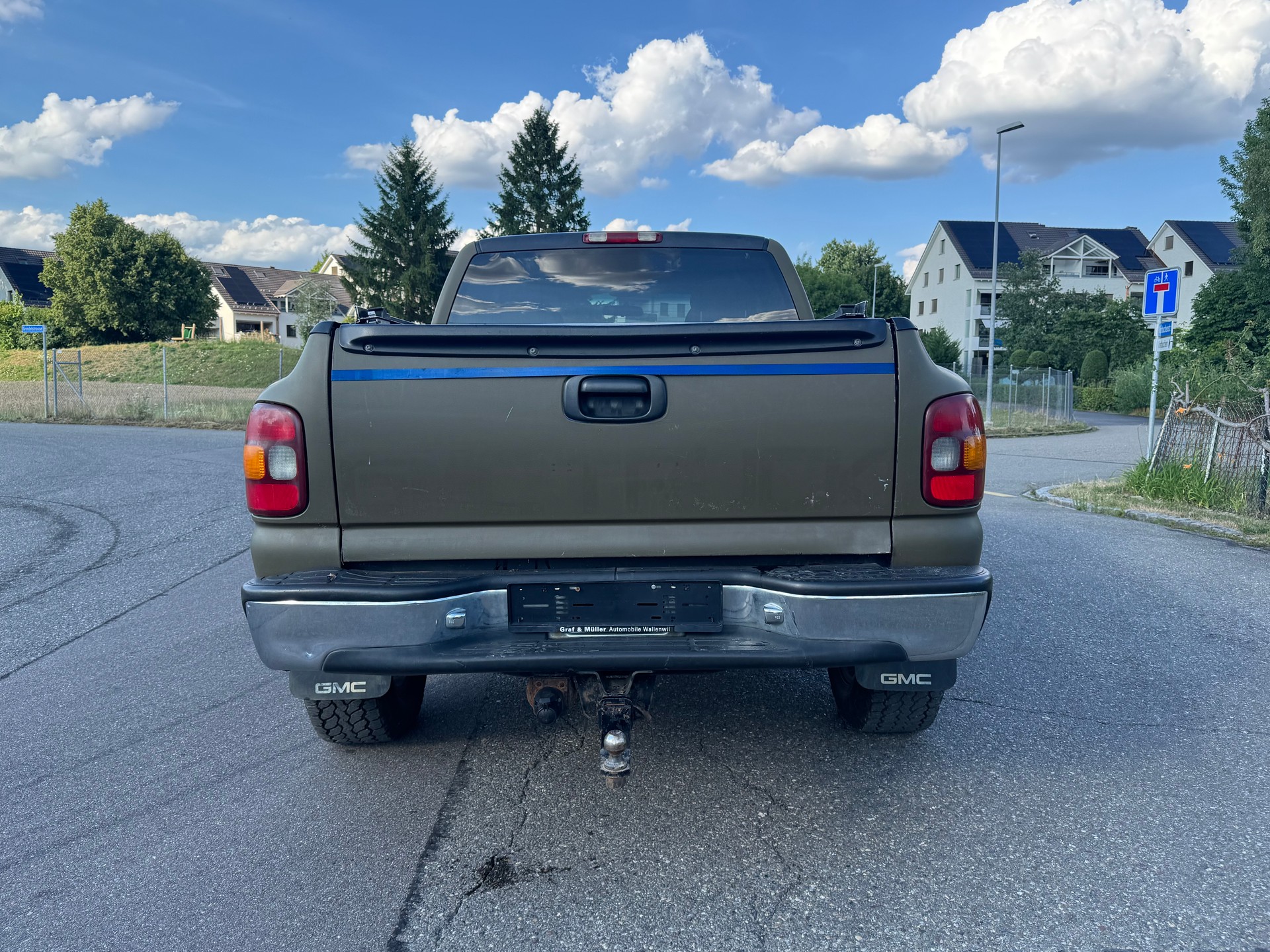 GMC Sierra-image-5