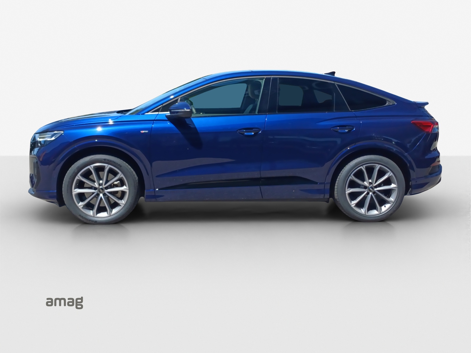 AUDI Q4 Sportback e-tron 55 quattro-showroom-element-1