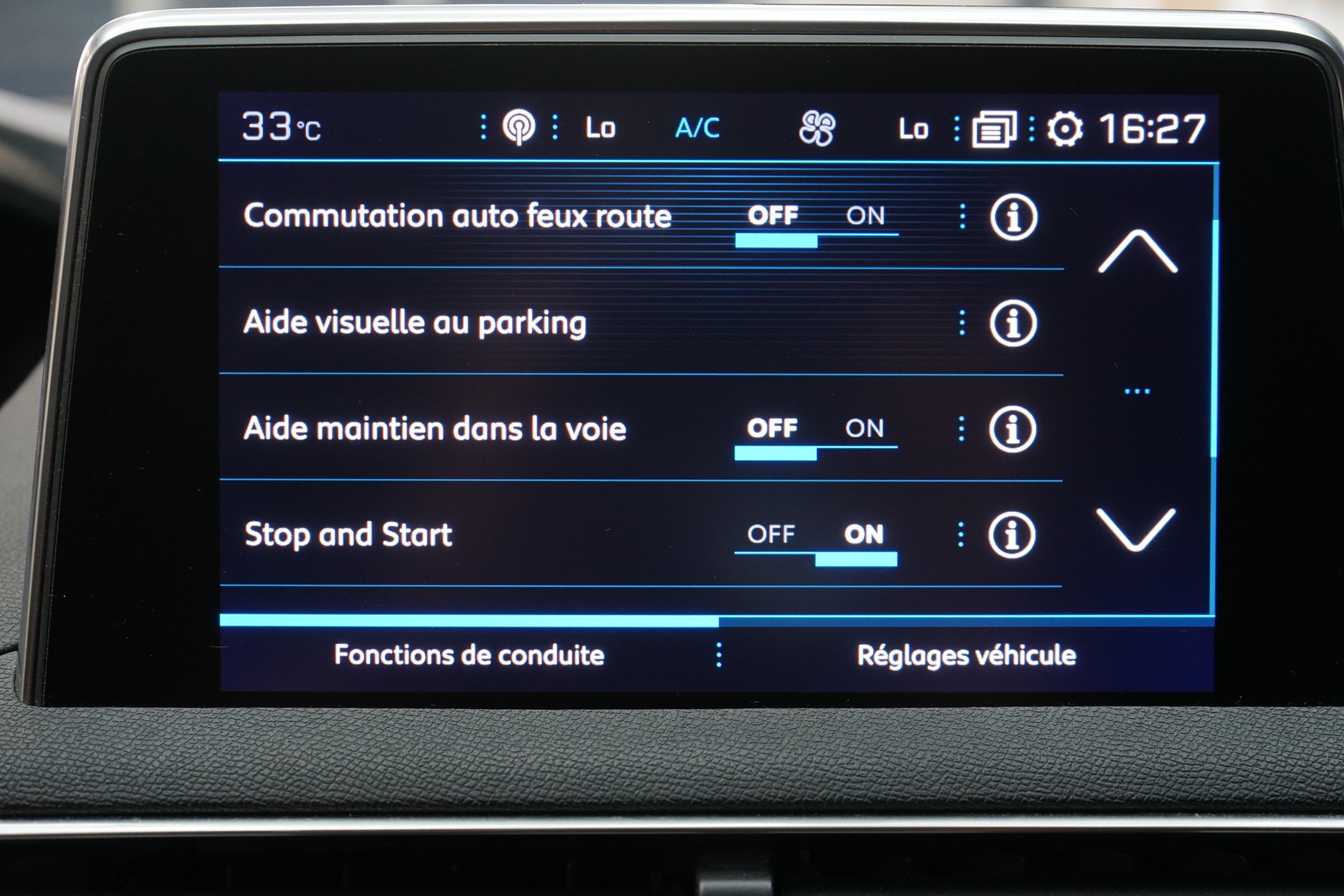 PEUGEOT 5008 1.6 THP Allure EAT-image-15