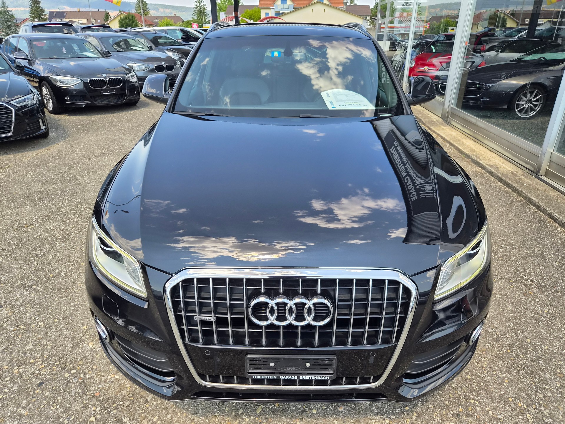 AUDI Q5 2.0 TDI quattro S-tronic-showroom-element-1