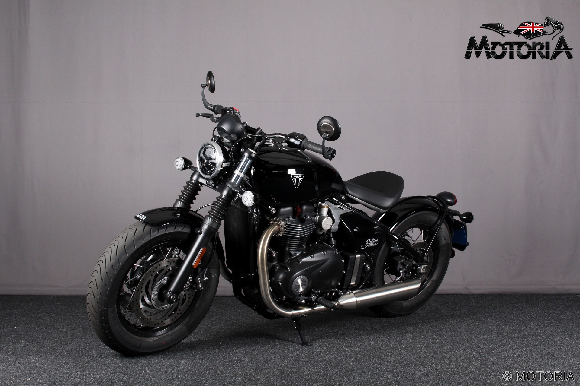 TRIUMPH Bonneville 1200 Bobber-image-6