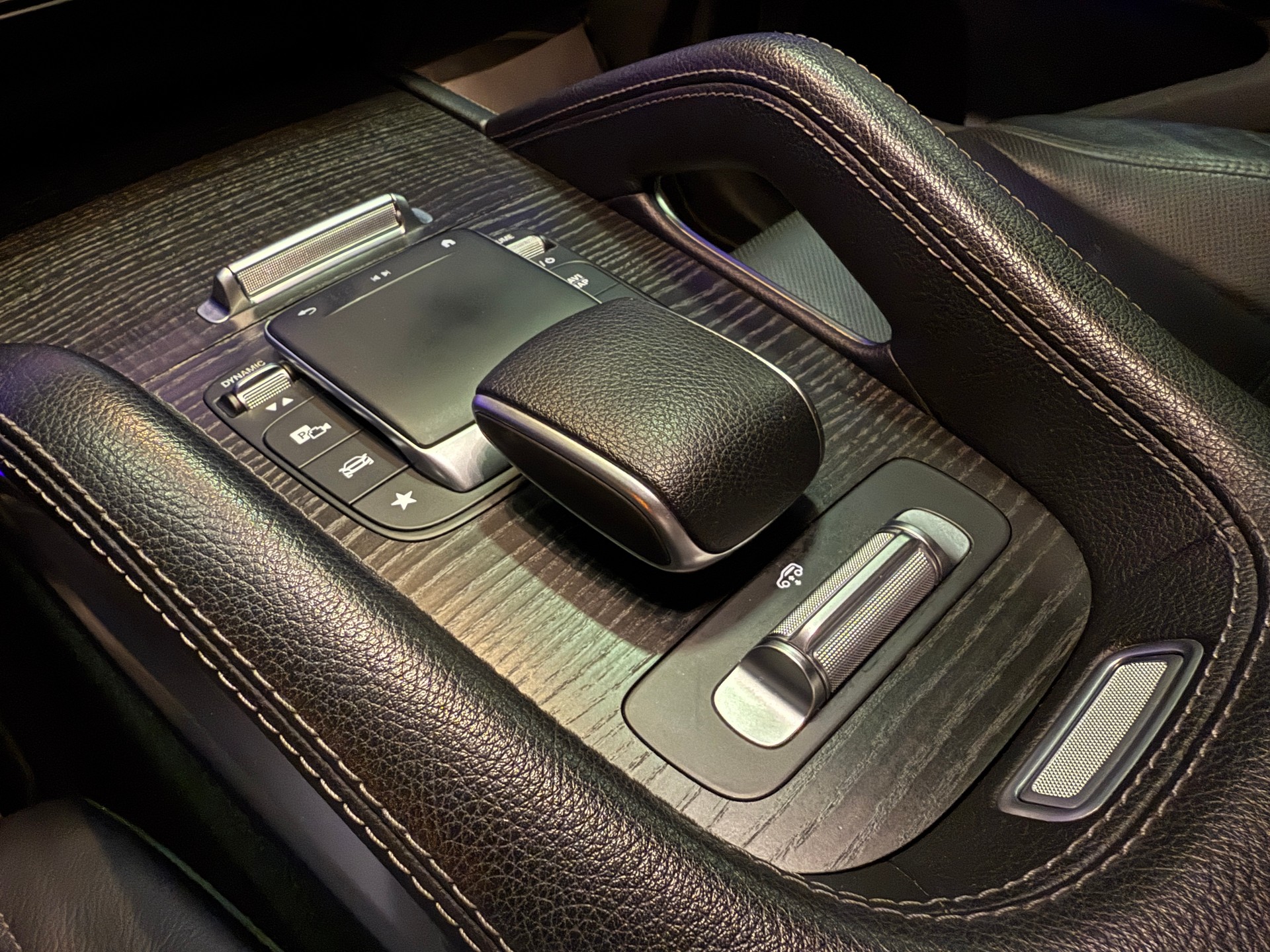 MERCEDES-BENZ GLE Coupé 400 d 4Matic 9G-Tronic / Panoramadach-image-10