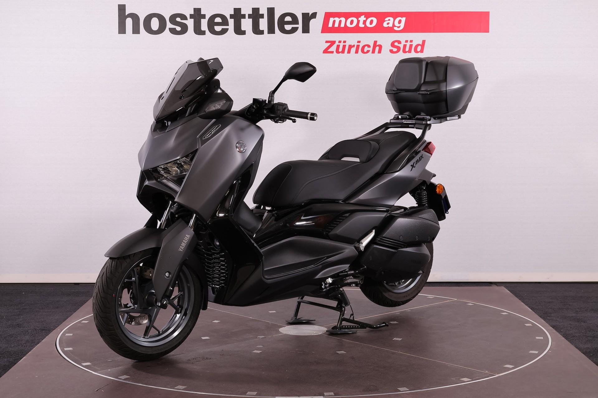 YAMAHA XMAX 300 Tech MAX+ (7)-image-2