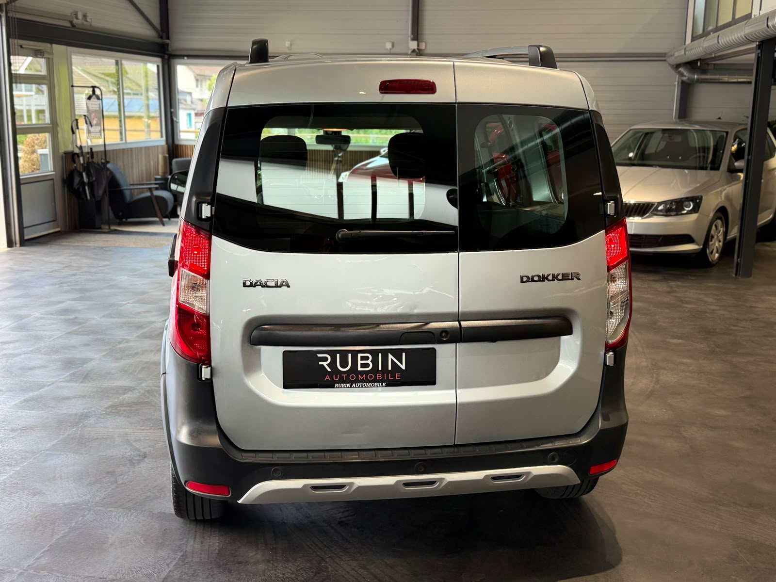 DACIA Dokker TCE 130 16V Stepway-showroom-element-3