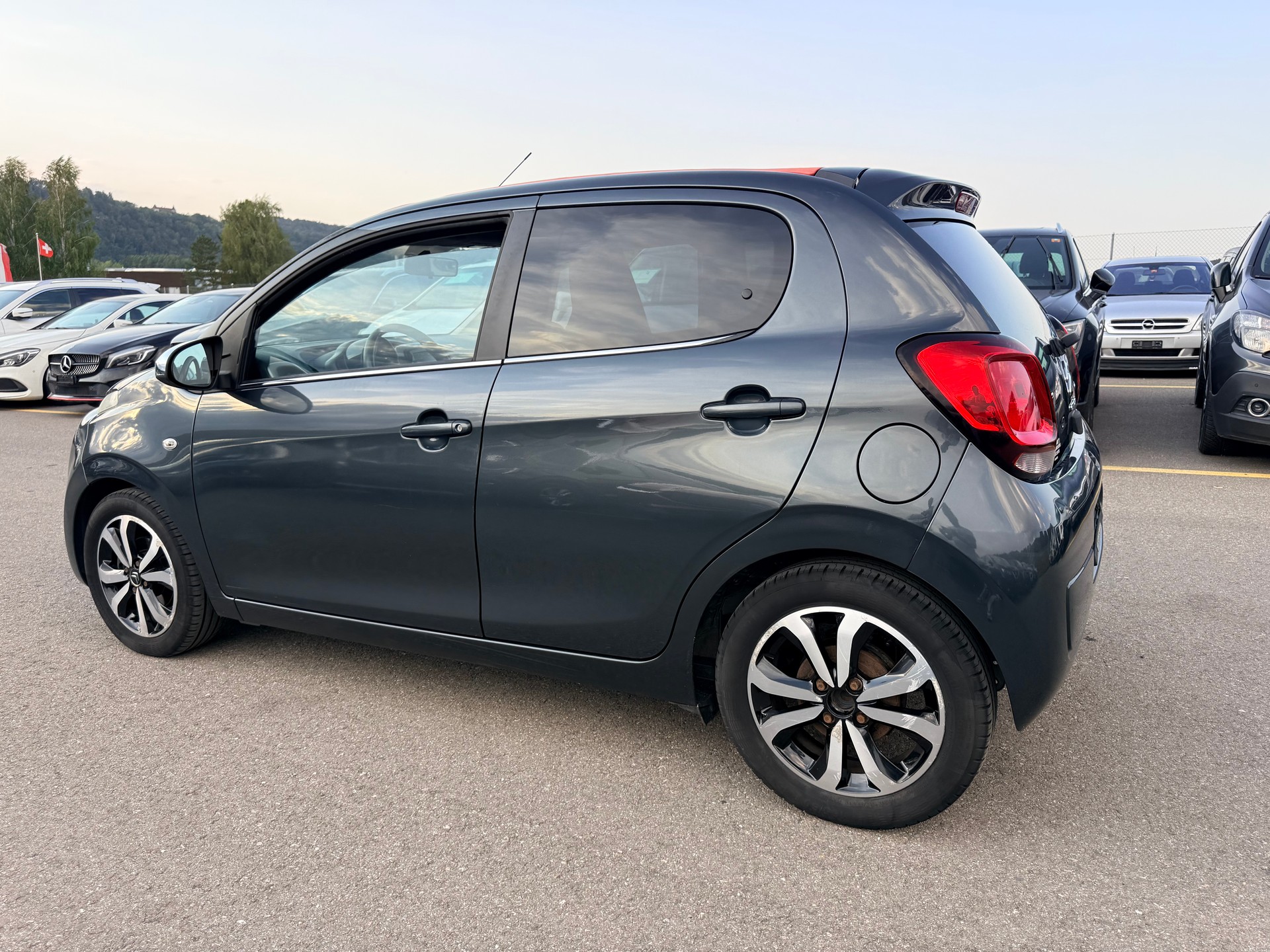 CITROEN C1 1.2 VTi Feel Edition Airscape-image-11
