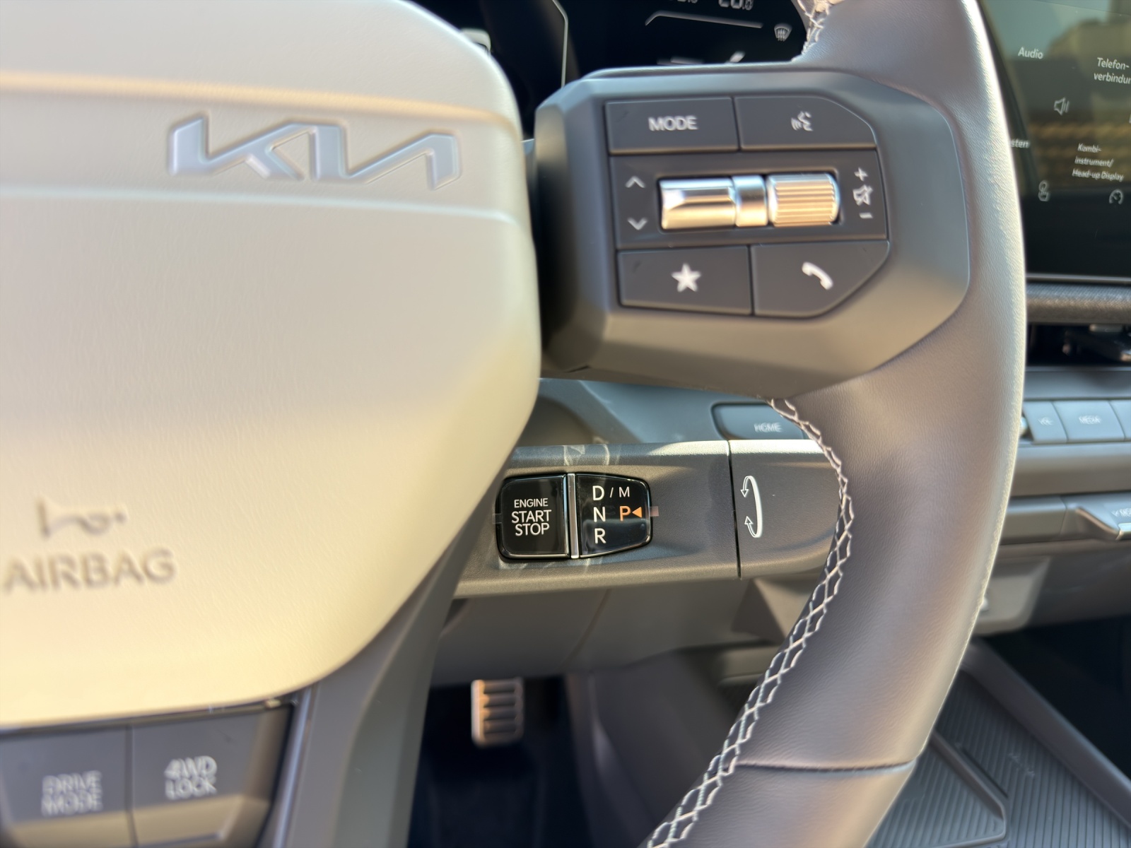 KIA Seltos 1.6 T-GDi GT-Line-image-17