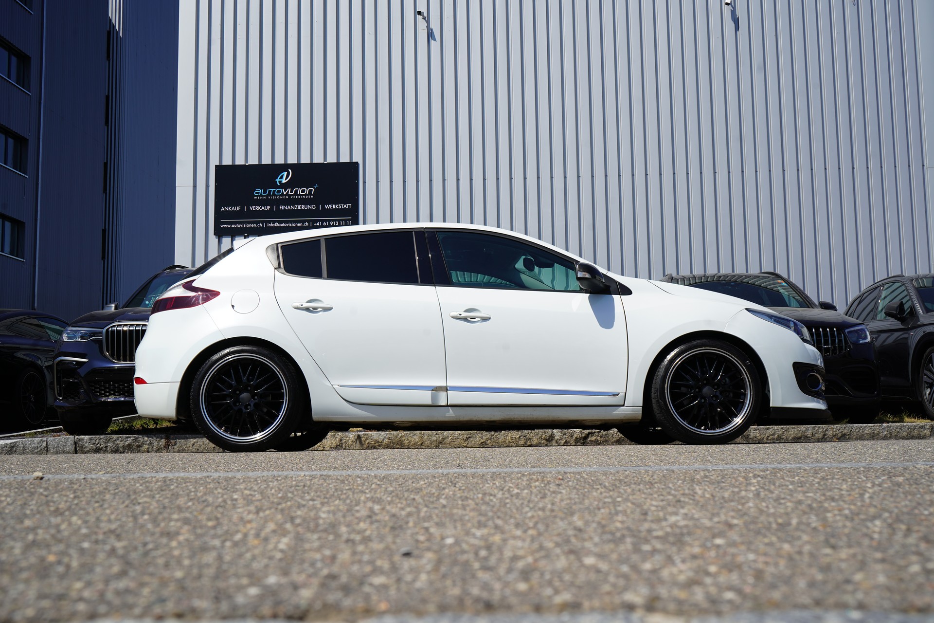 RENAULT MÉGANE 1.2 16V TURBO BOSE EDC l 131 PS-showroom-element-2