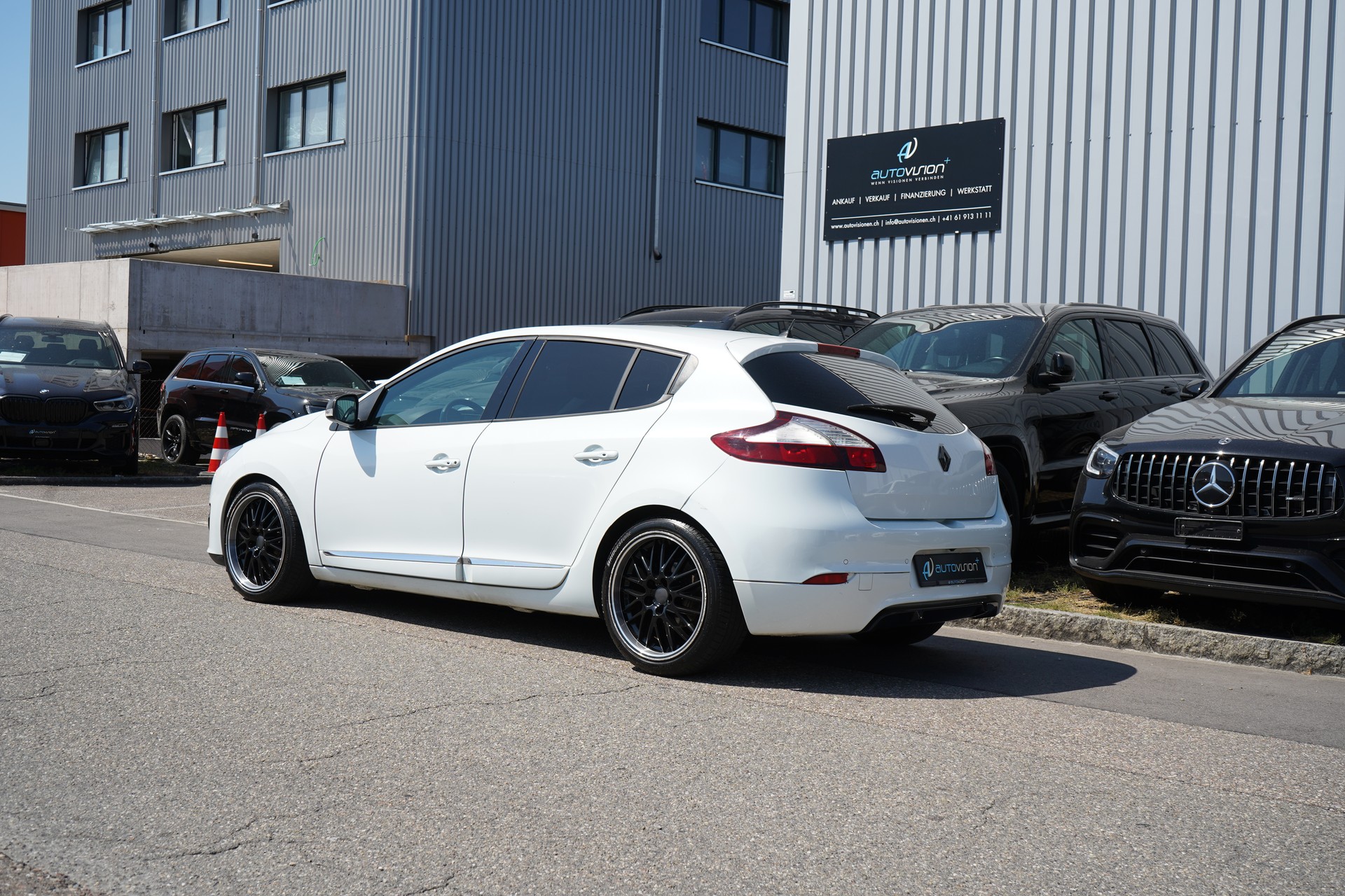 RENAULT MÉGANE 1.2 16V TURBO BOSE EDC l 131 PS-image-6