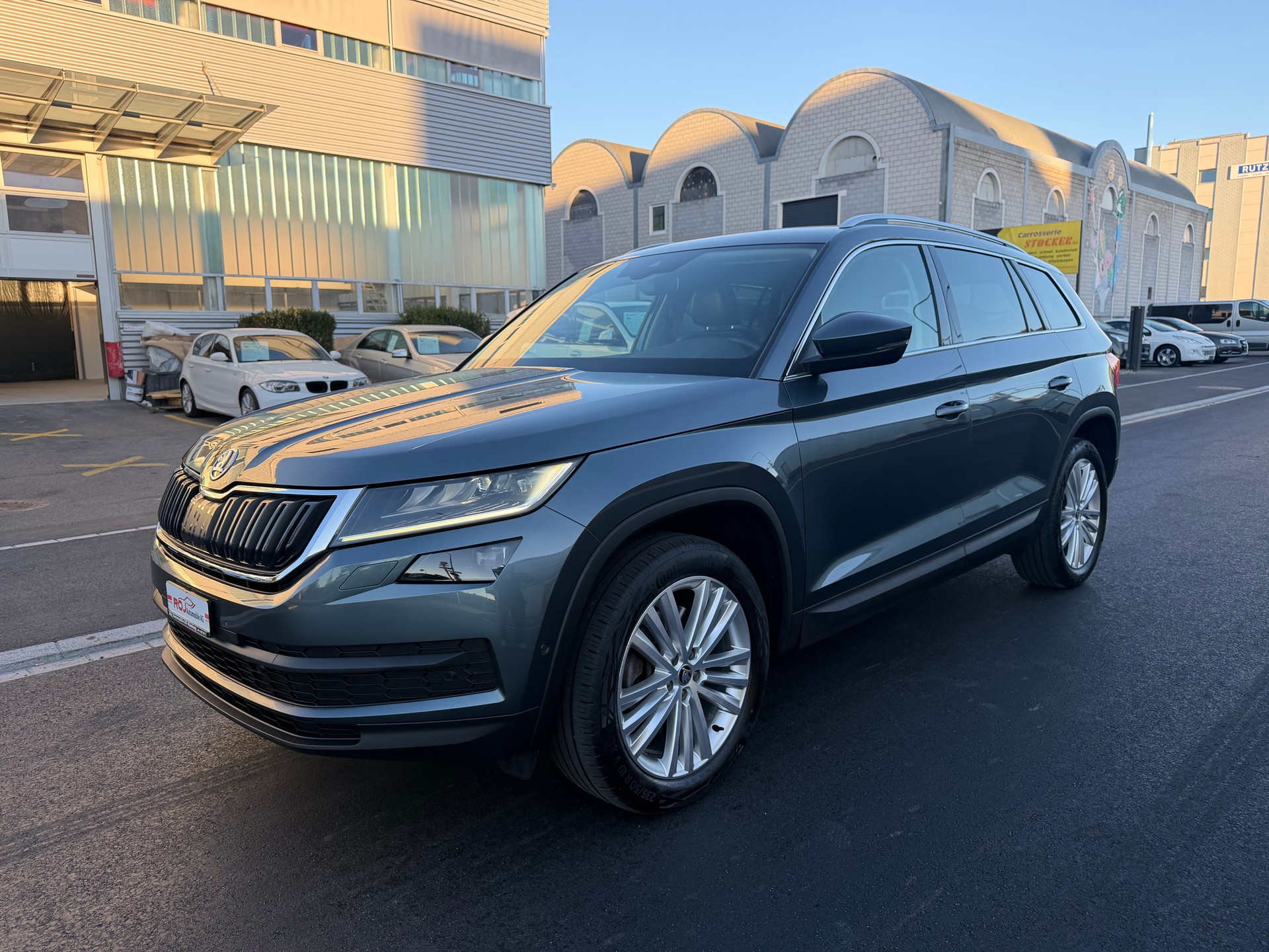 SKODA Kodiaq 2.0 TSI Style DSG 4x4-showroom-element-1