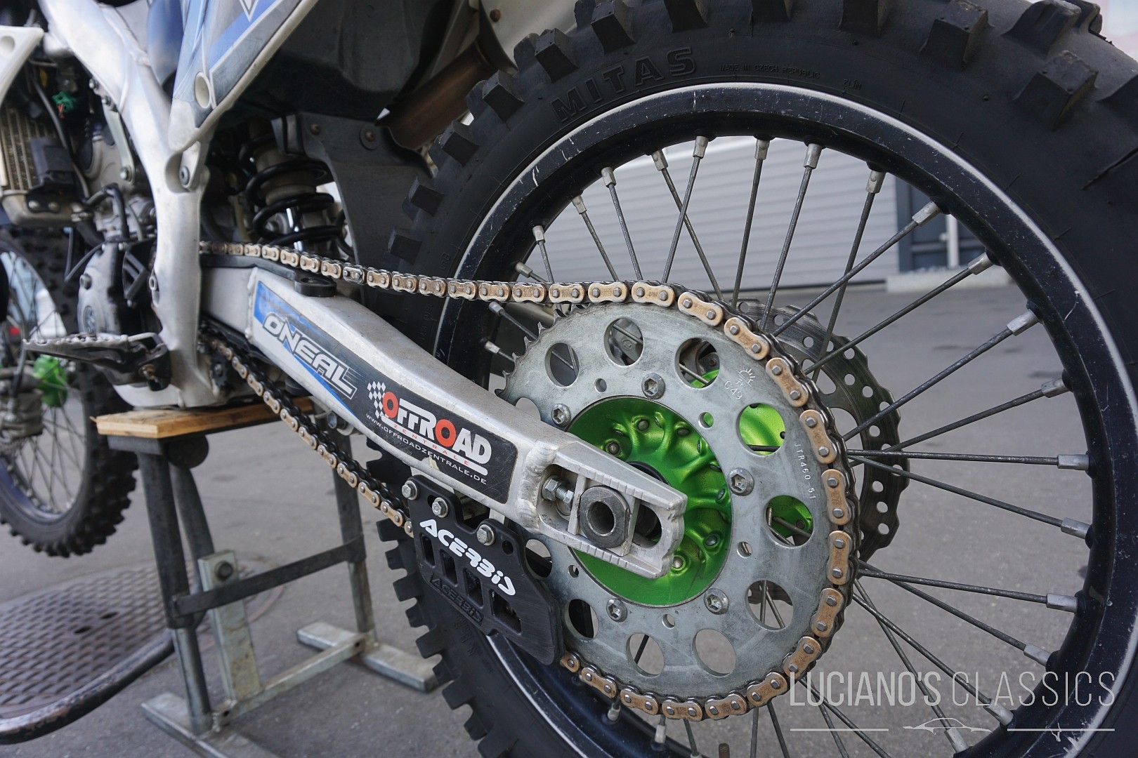 KAWASAKI KX250F-image-12