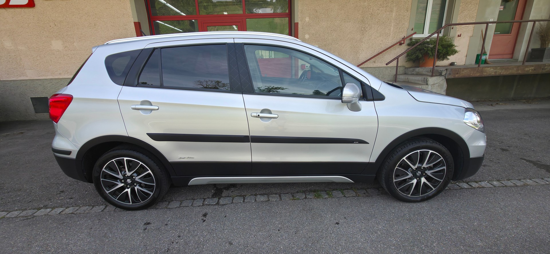 SUZUKI SX4 S-Cross 1.6 16V Sergio Cellano Top 4WD CVT7-image-2