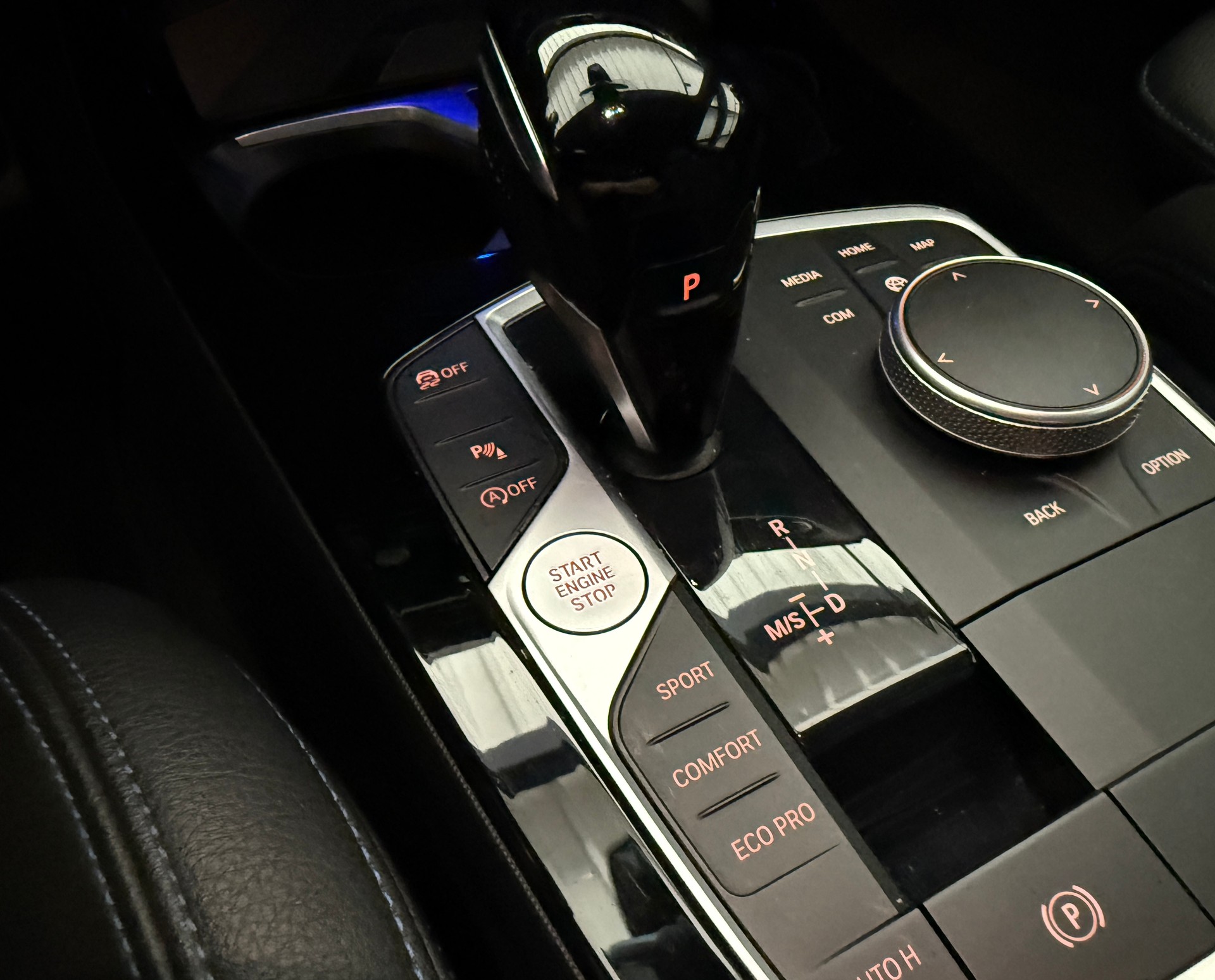 BMW 218d Gran Coupé M Sport Steptronic-image-14