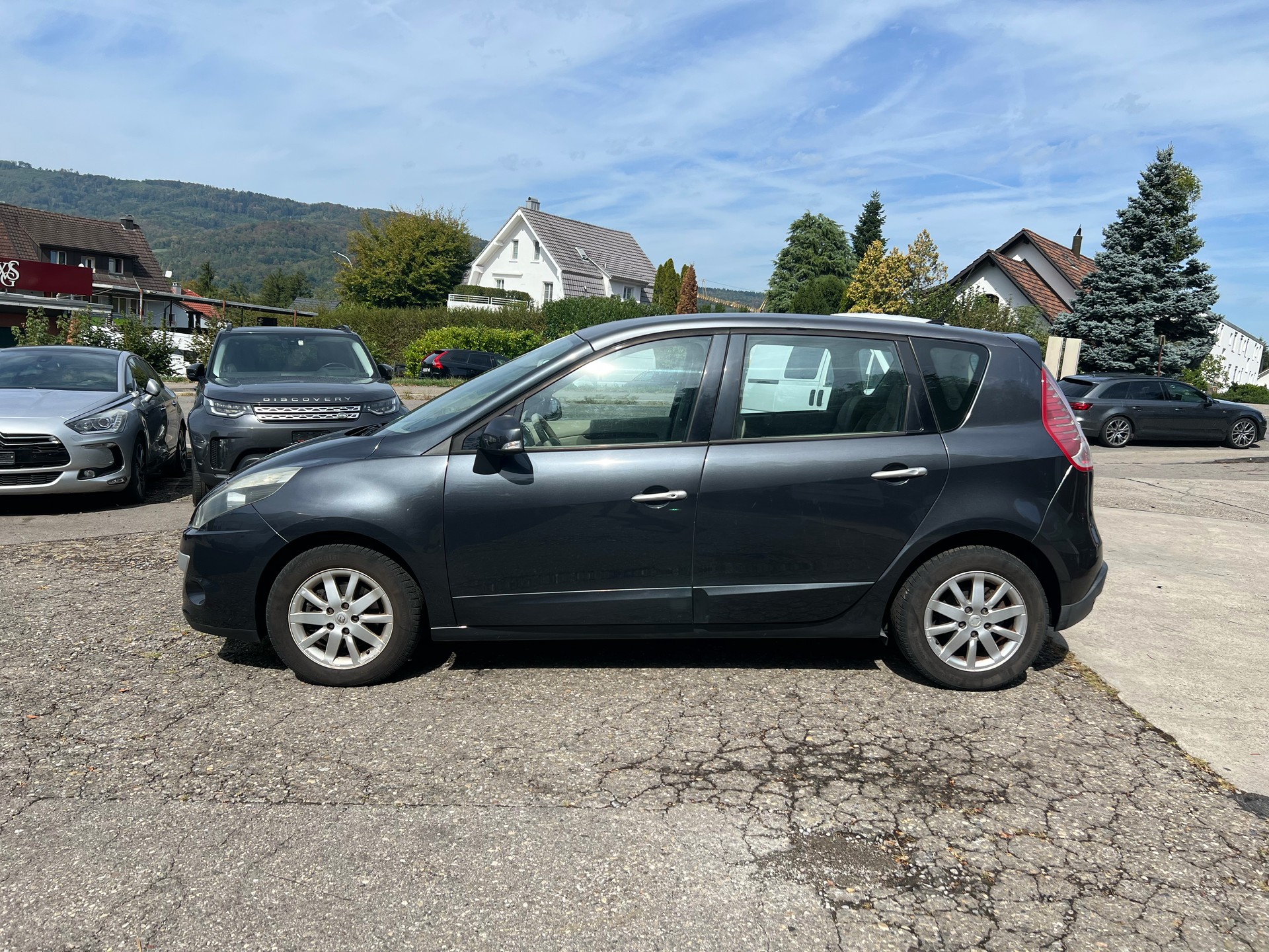 RENAULT Scénic 2.0 16V Privilège X-Tronic CVT-showroom-element-1