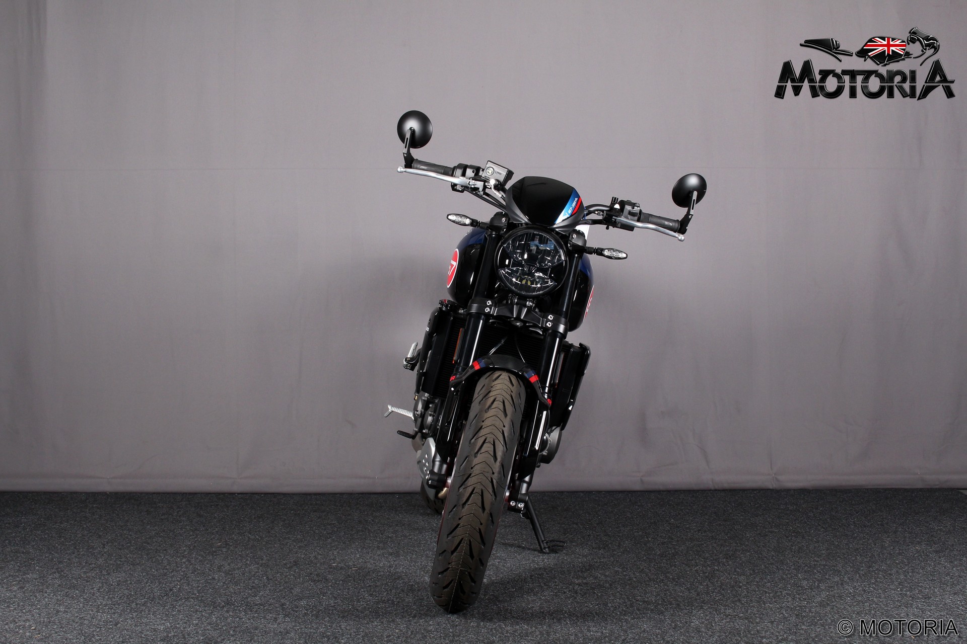 TRIUMPH Trident 660 (35kW möglich)-image-7