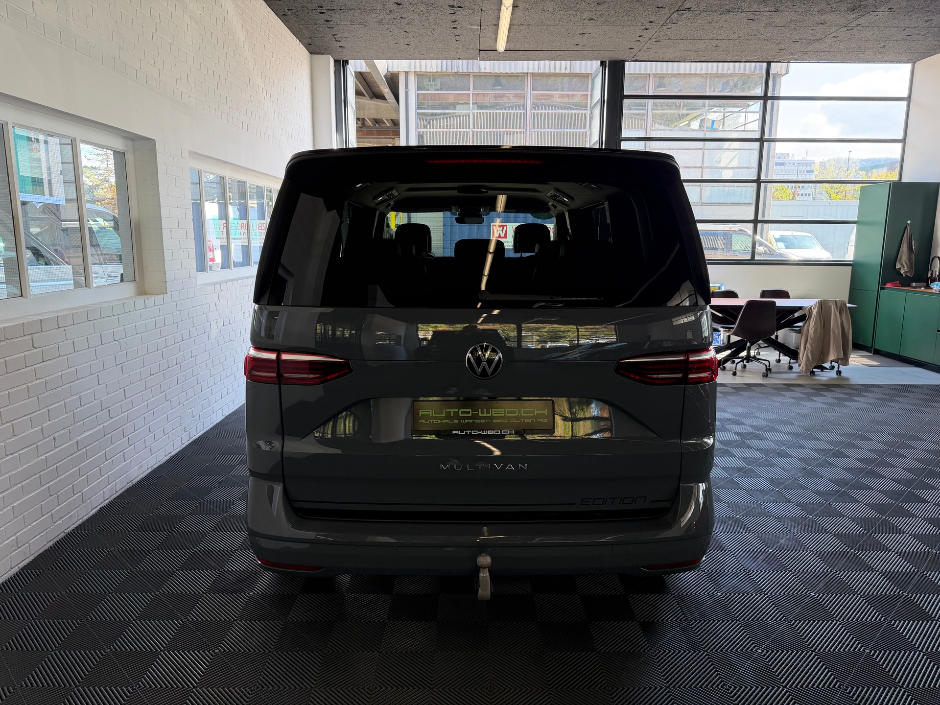 VW Multivan 2.0 TDI * EDITION * Life DSG-showroom-element-3