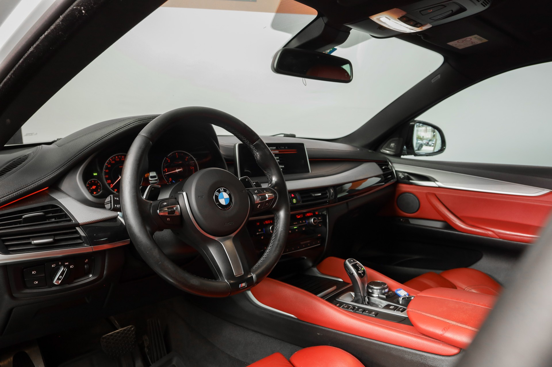 BMW X6 xDrive 30d M Sport * Attelage * HUD * Harman-Kardon-image-9