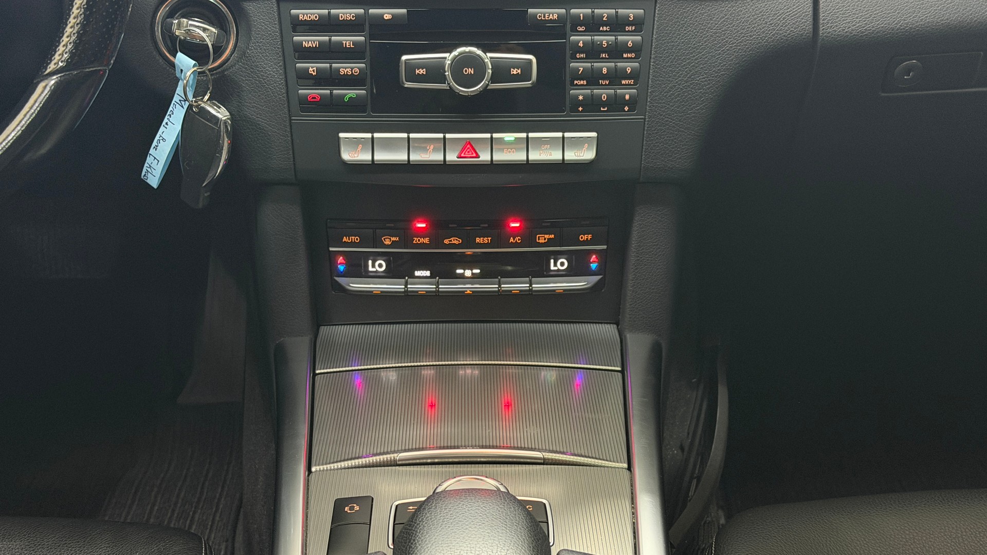 MERCEDES-BENZ E 220 CDI Avantgarde 7G-Tronic-image-14