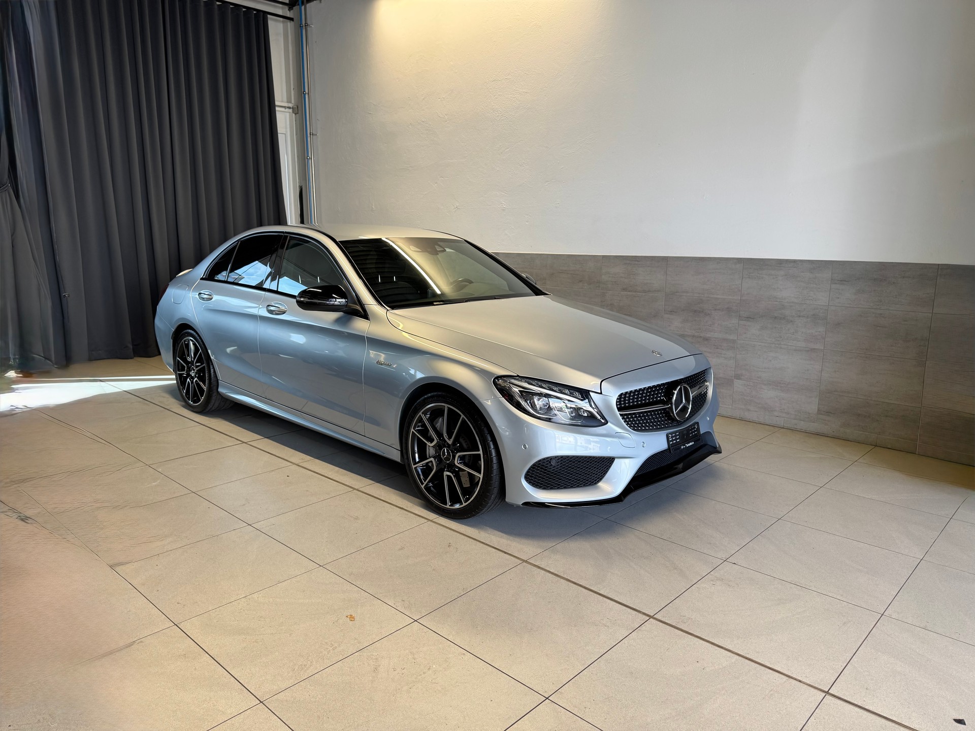 MERCEDES-BENZ C 43 AMG 4Matic 9G-Tronic (45)