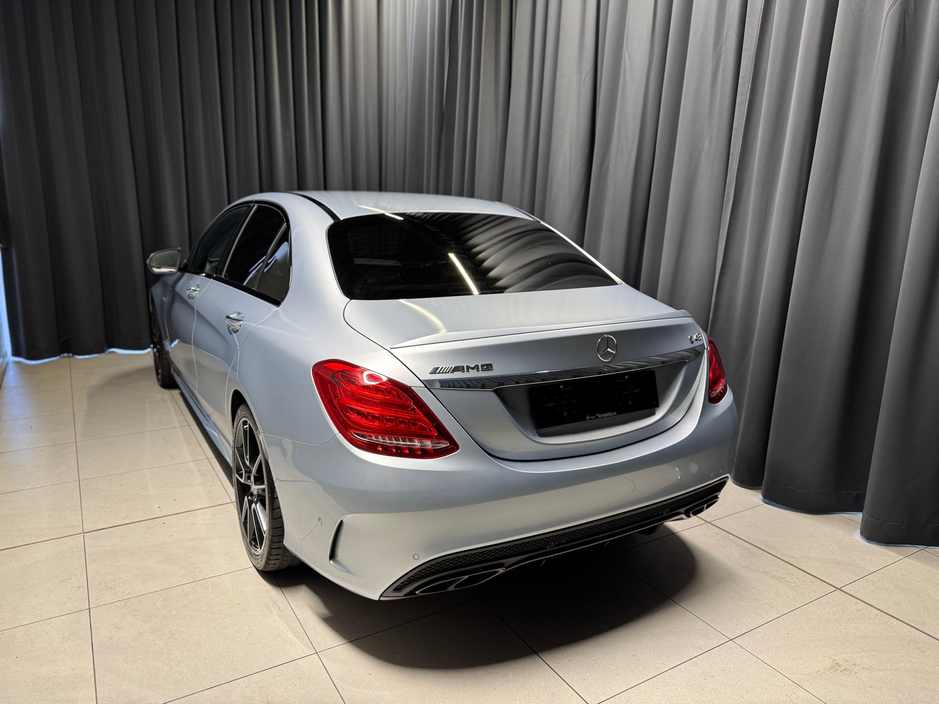 MERCEDES-BENZ C 43 AMG 4Matic 9G-Tronic (45)-showroom-element-3