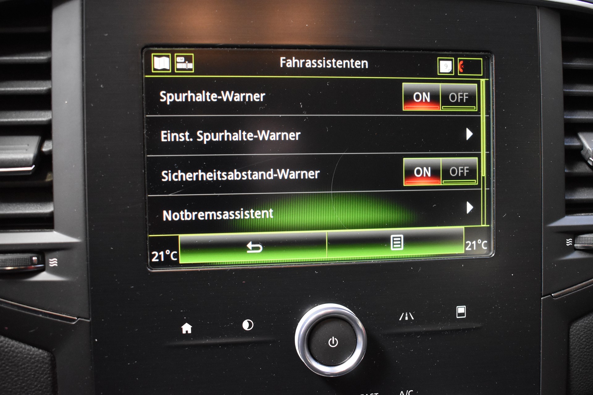 RENAULT Mégane Grandtour 1.5 dCi Business EDC - FaceLift 2020er Model-image-8