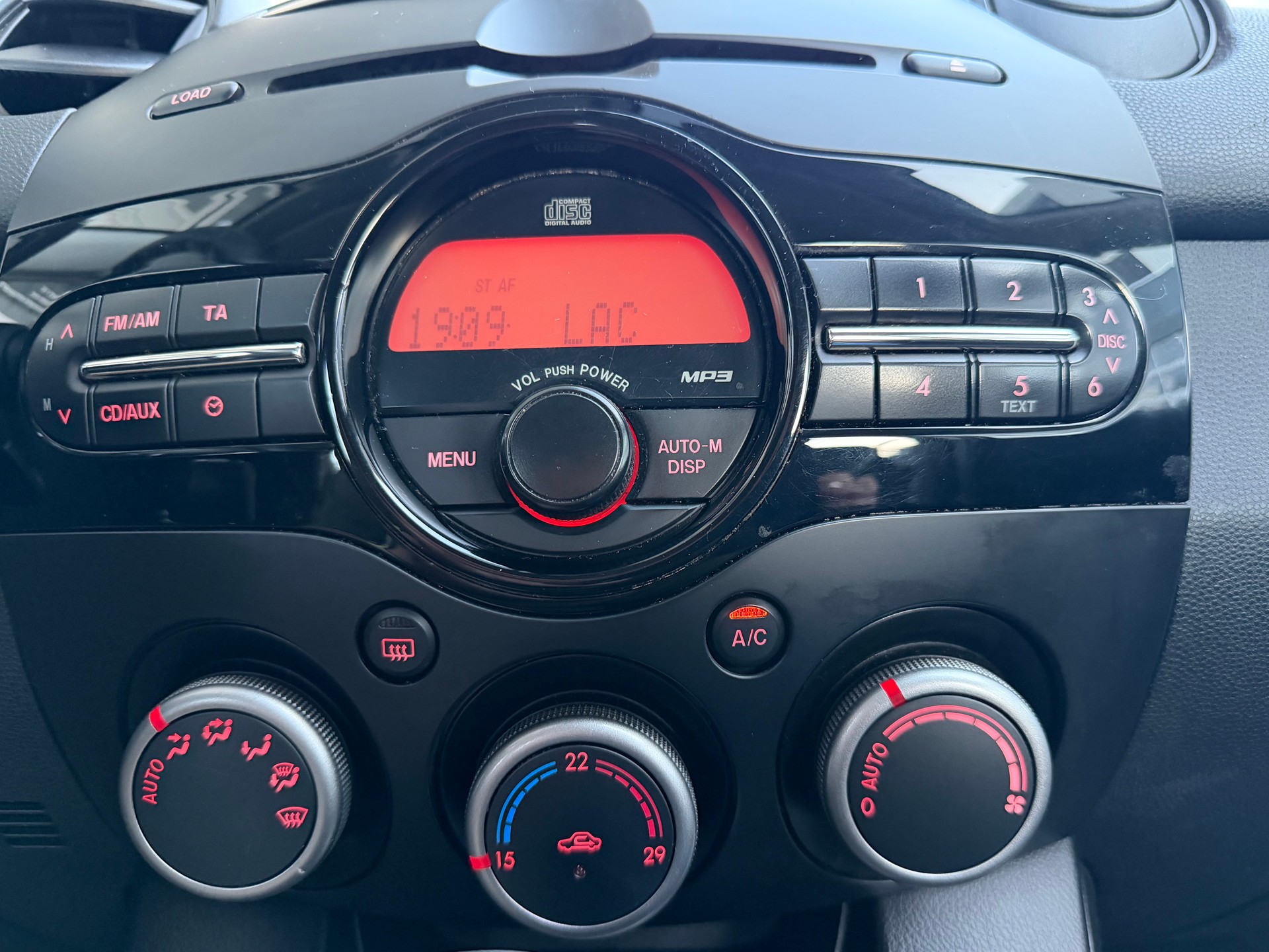 MAZDA 2 1.5i 16V Exclusive Automatic-image-16