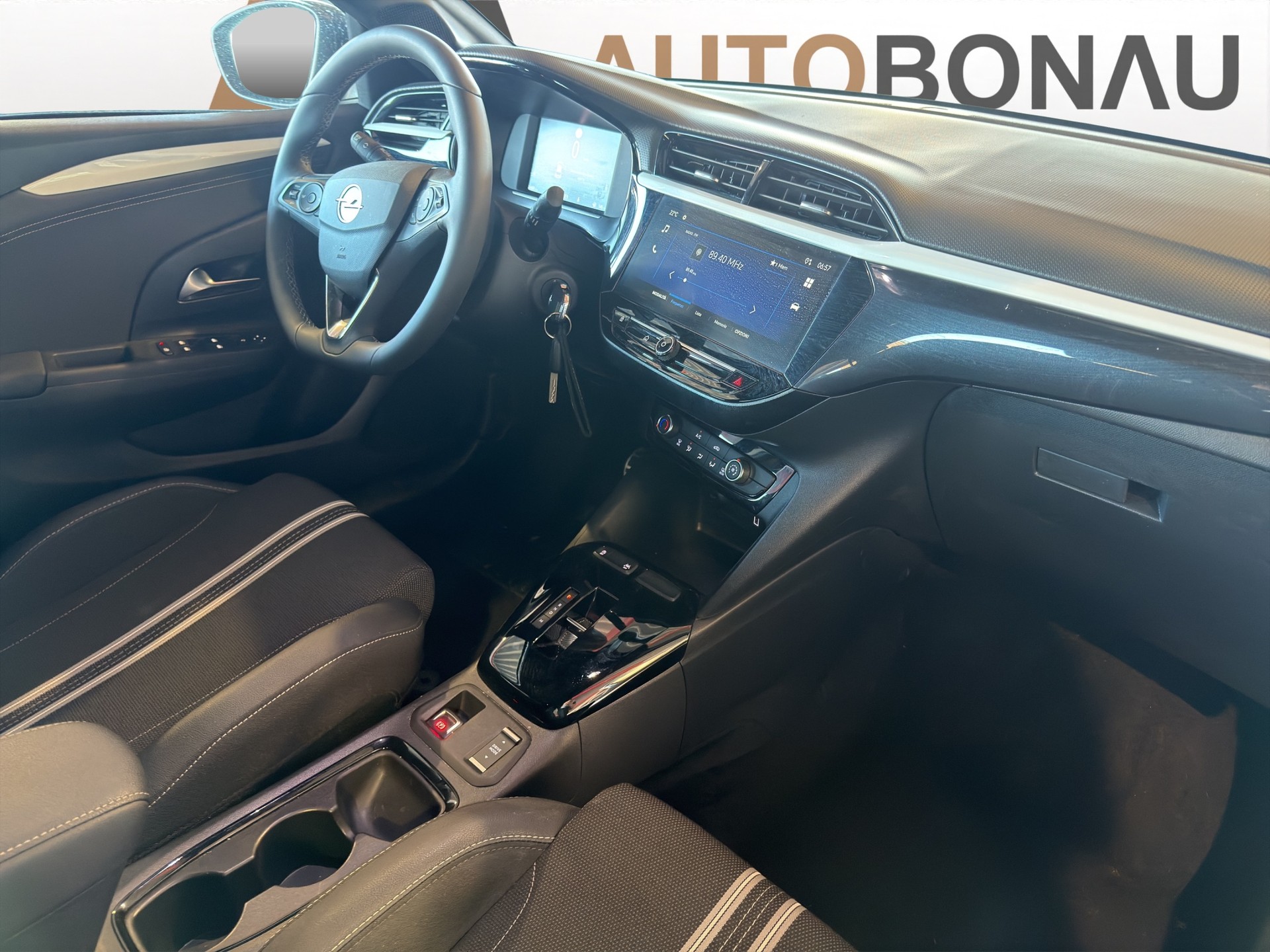 OPEL CORSA 1.2 T GS Bicolore-image-12