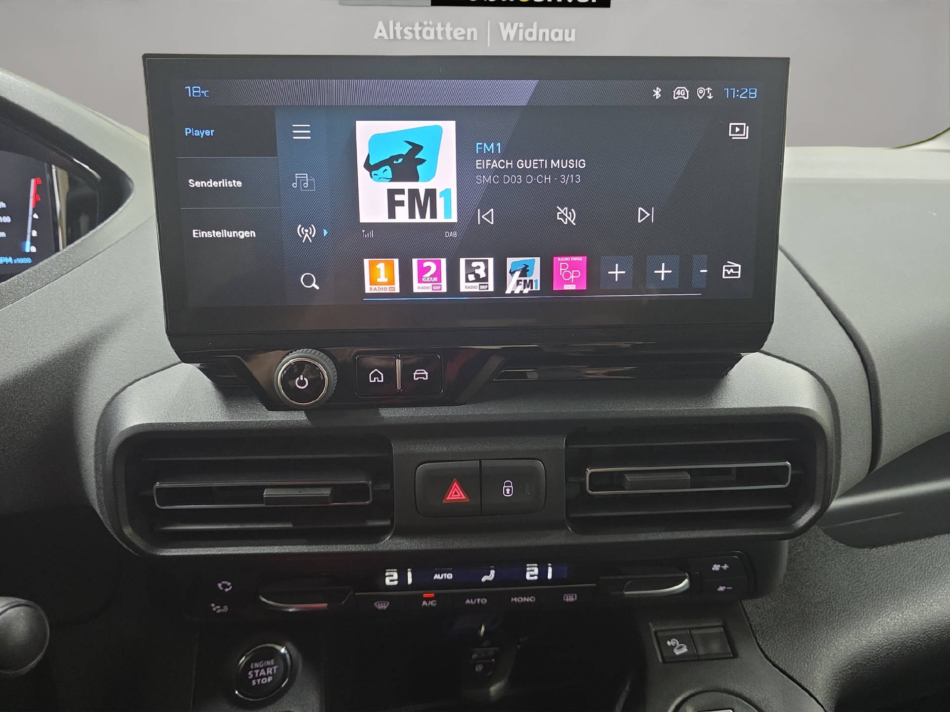 PEUGEOT Rifter Long 1.5 BlueHDi 130 Family Edition-image-9