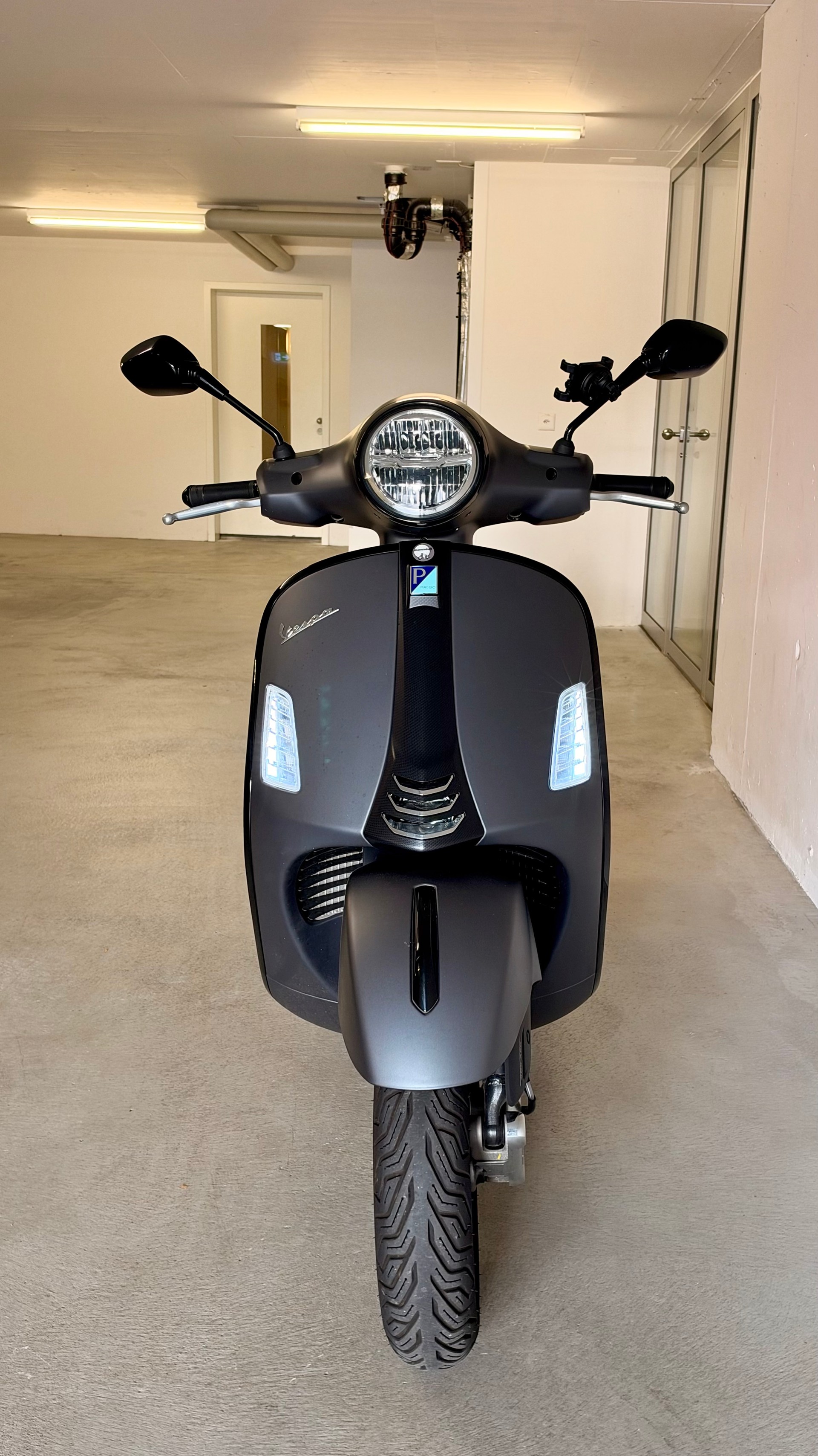 PIAGGIO GTS 310 SuperSport-image-5