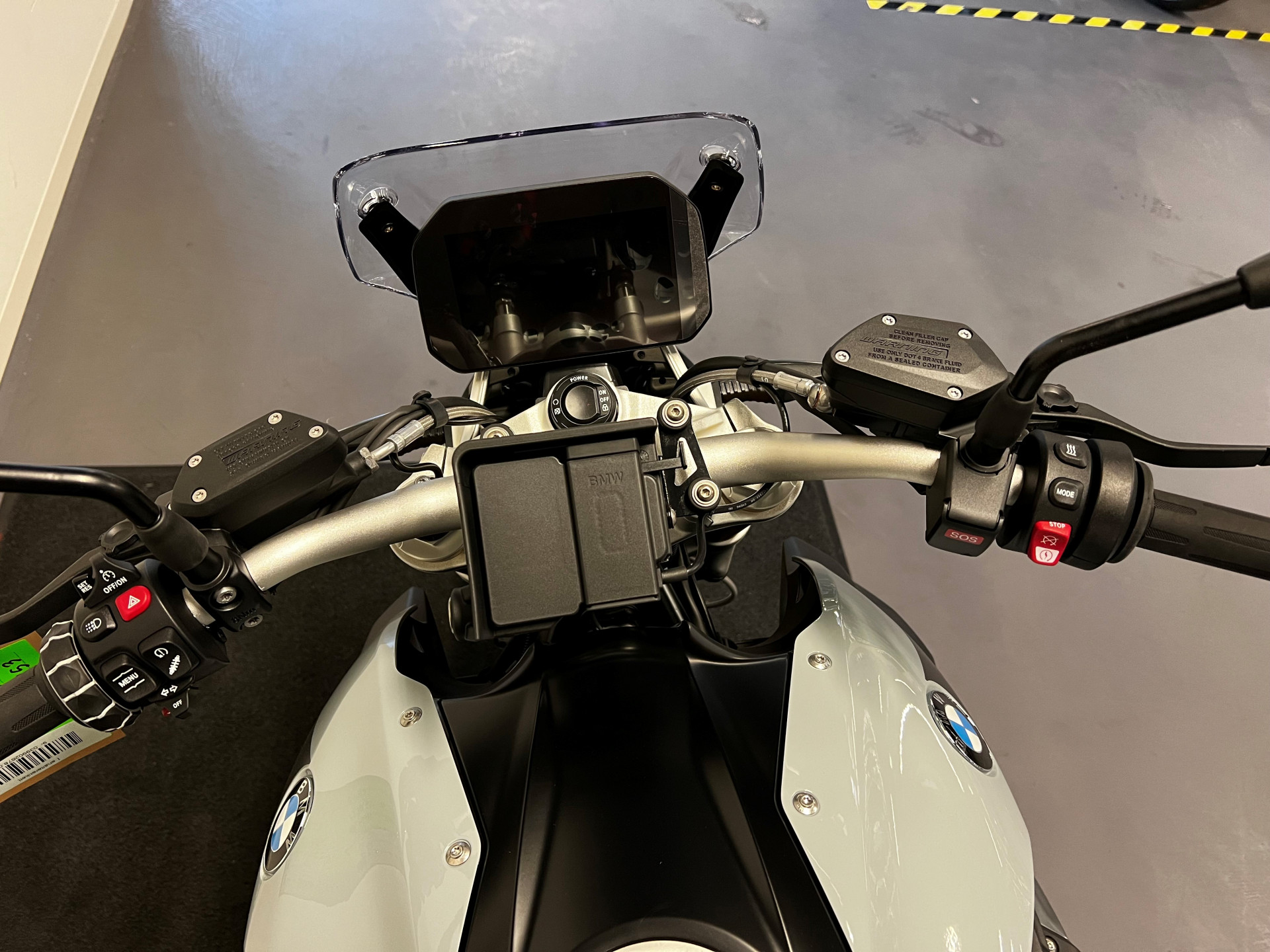 BMW R 1250 R-image-2