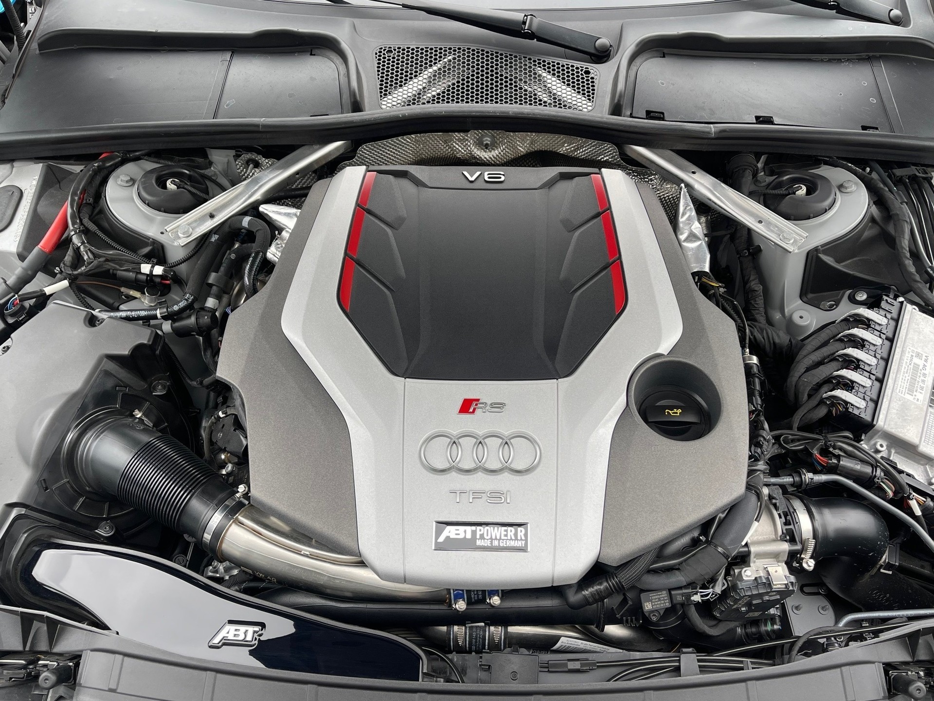 AUDI RS4-X ABT Avant quattro tiptronic-image-28