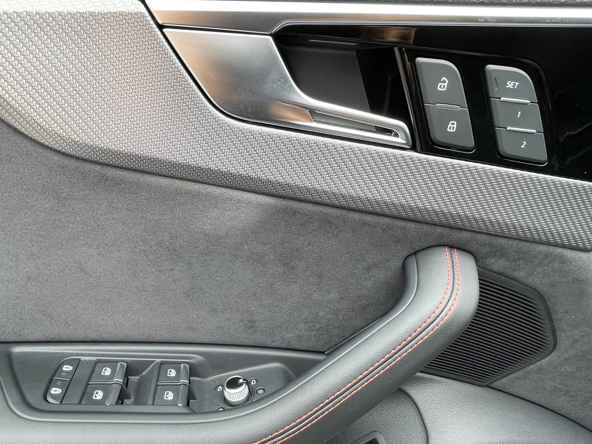 AUDI RS4-X ABT Avant quattro tiptronic-image-26