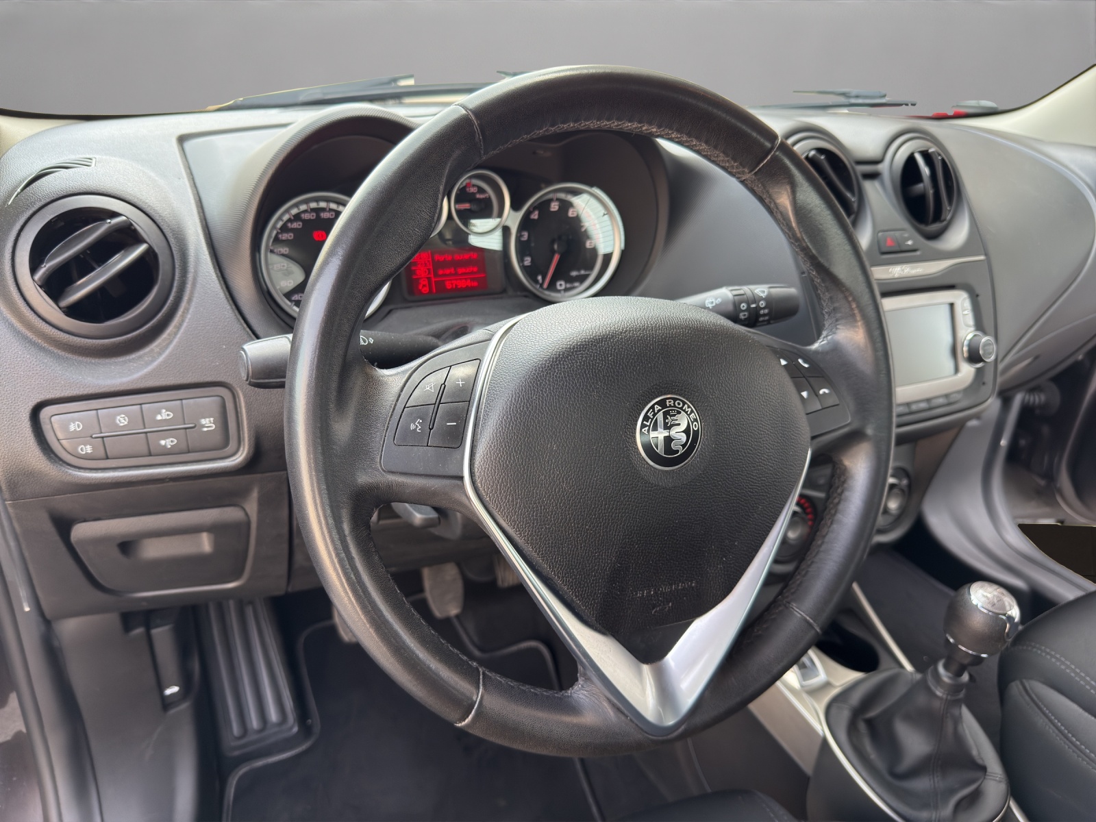 ALFA ROMEO MiTo 0.9 TwinAir Turbo-image-9