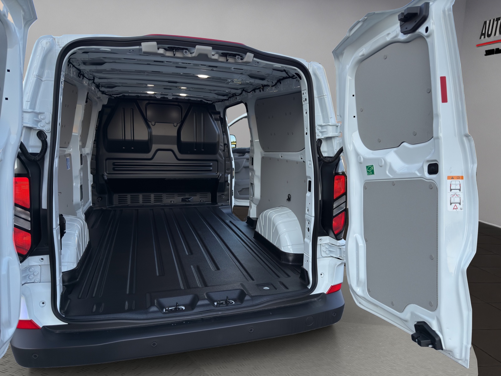 FORD Transit Custom Van 300 L2H1 Trend-image-17