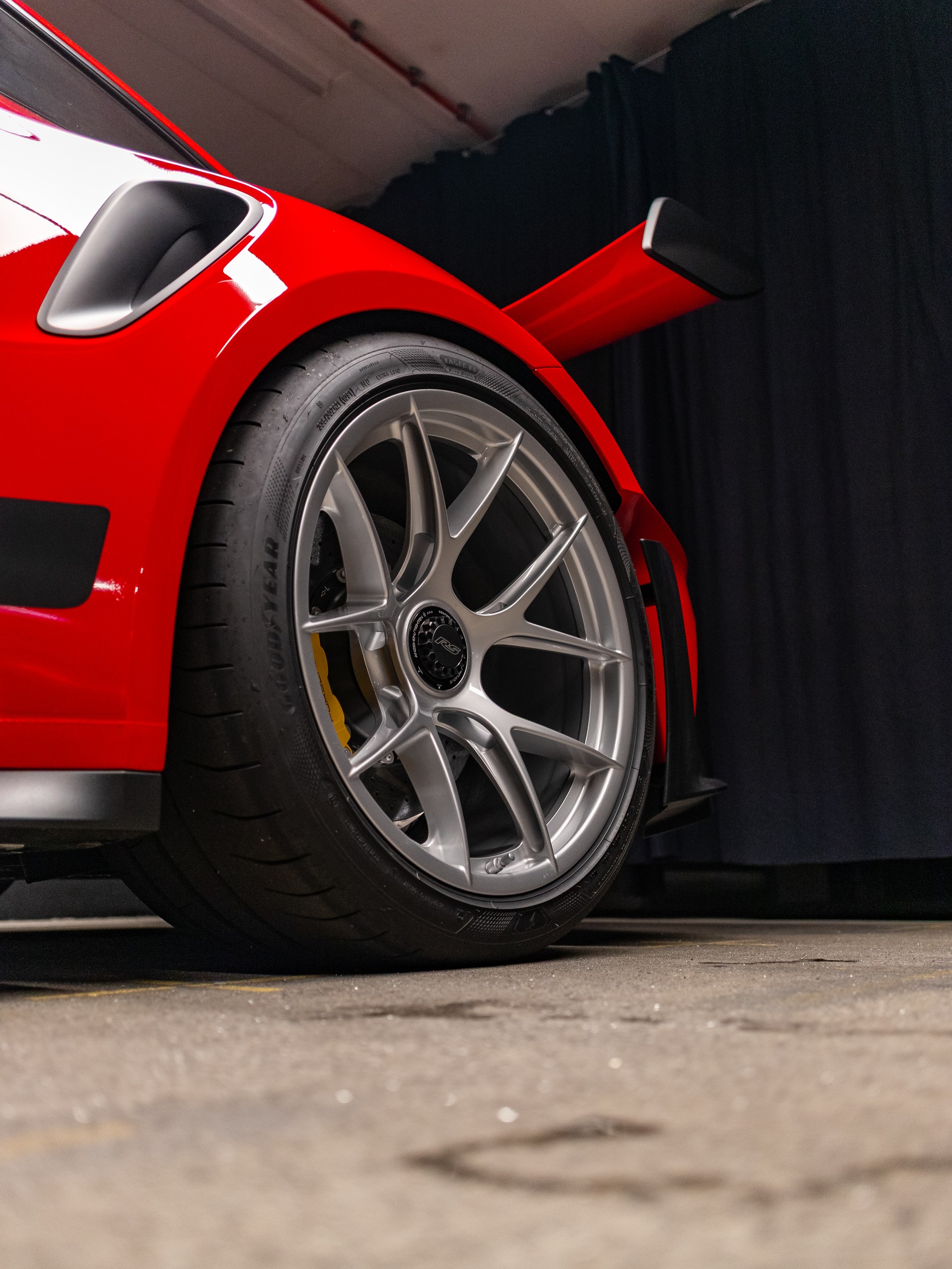 PORSCHE 911 GT3 RS *CH-Auto*full option*foliert*-image-23