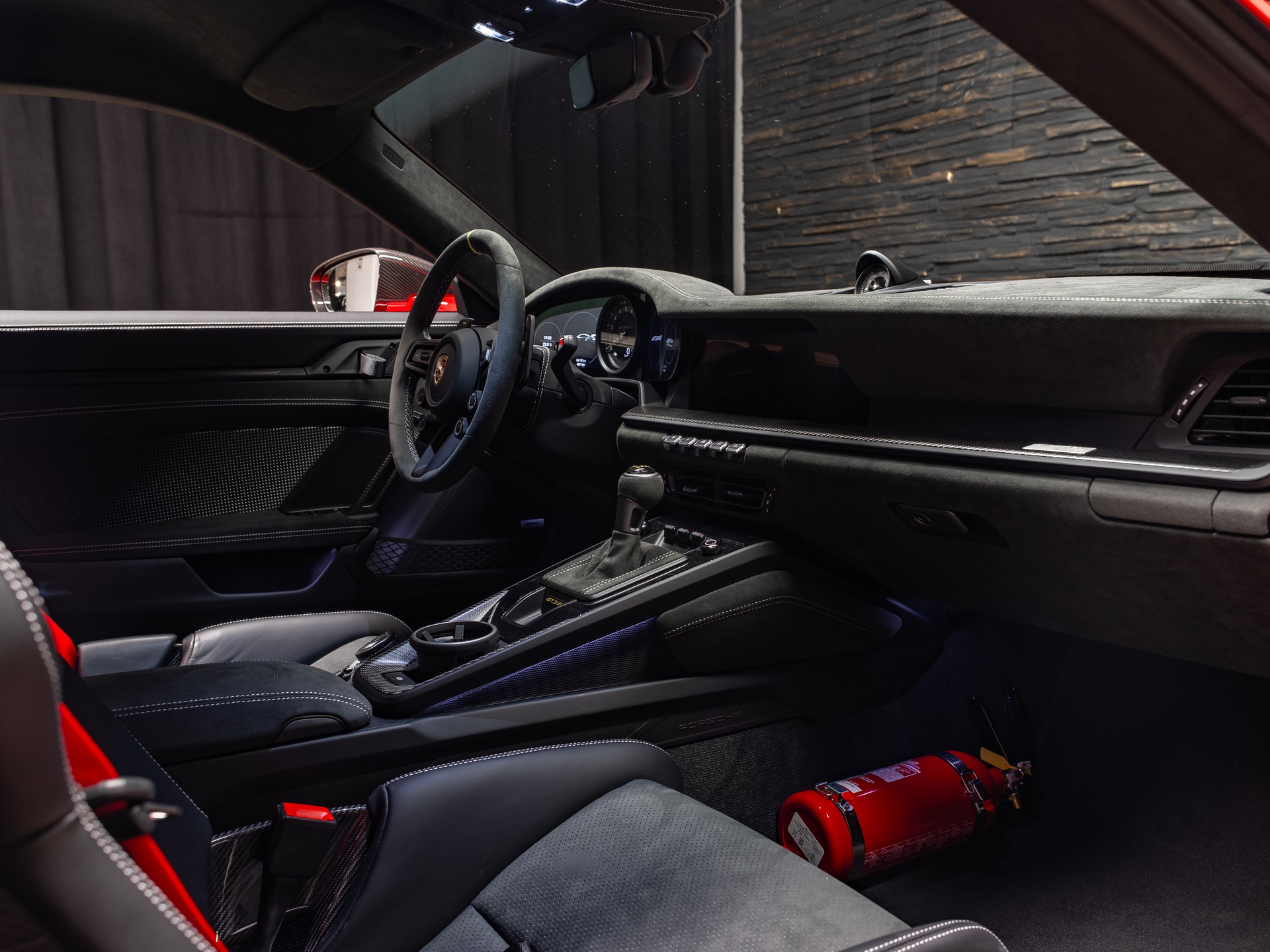 PORSCHE 911 GT3 RS *CH-Auto*full option*foliert*-image-8