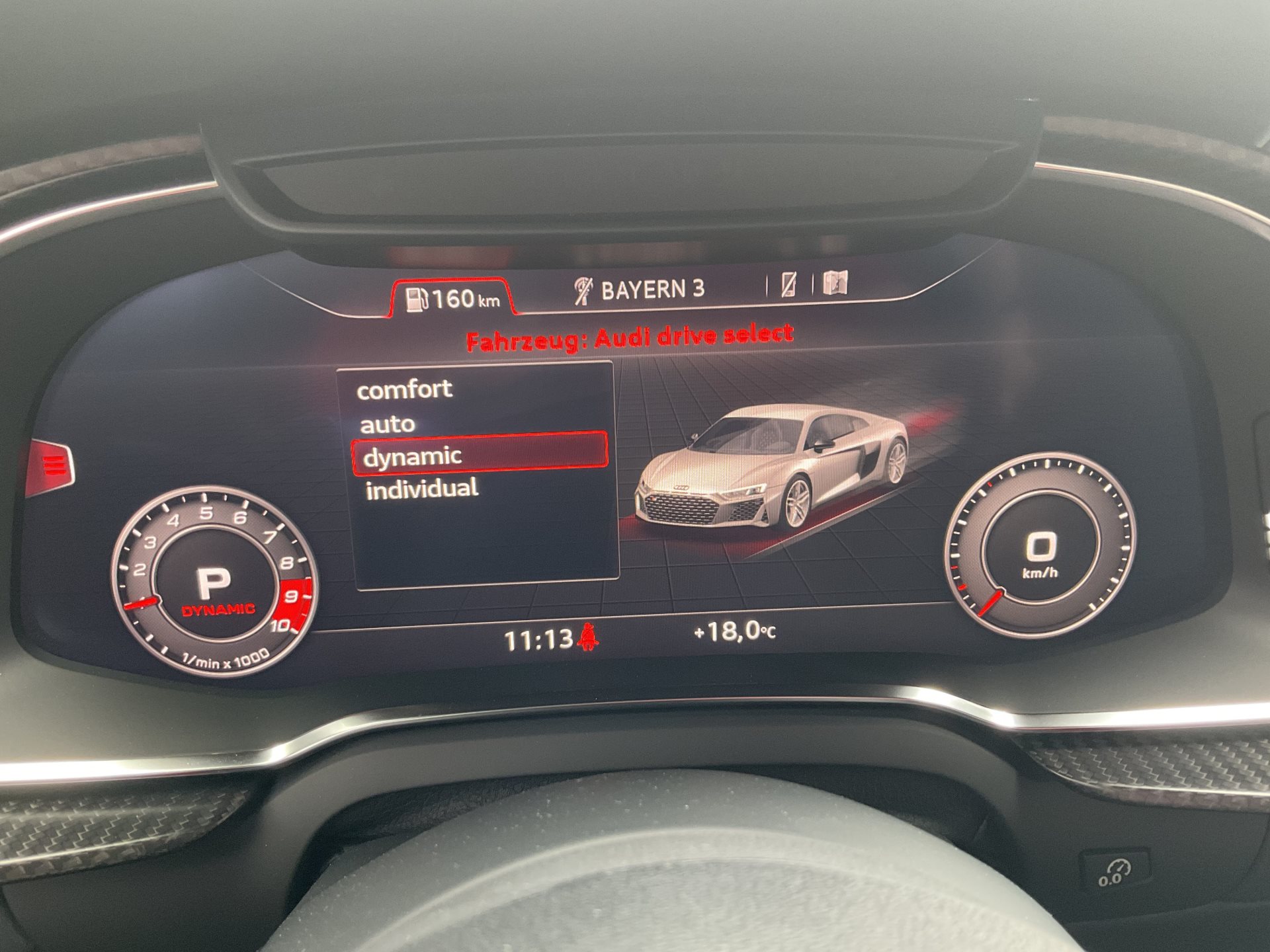 AUDI R8 COUPE 5.2 FSI QUATTRO PERFORMANCE *** OPTIK PAKET SCHWARZ & CARBON PAKET ***-image-11