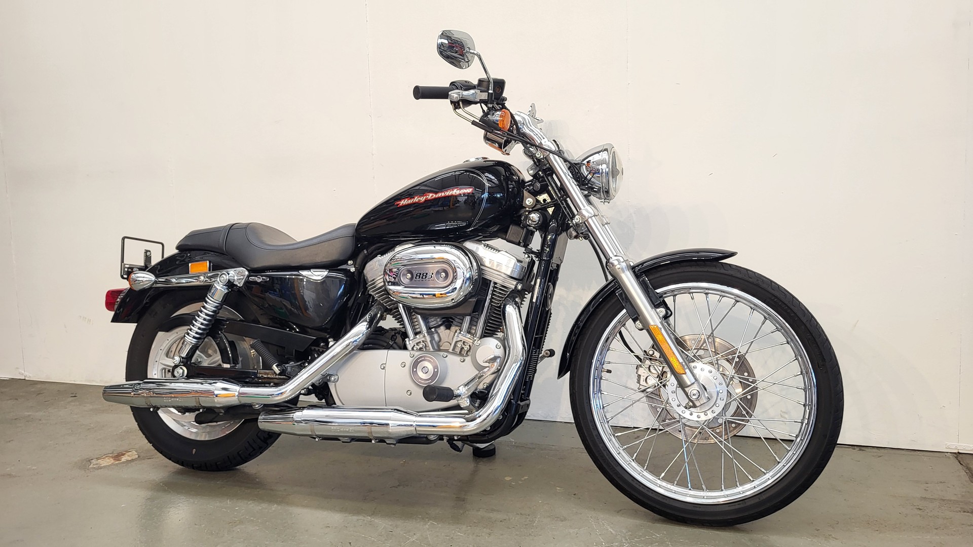 HARLEY-DAVIDSON XL 883 C Sportster Custom-image-2