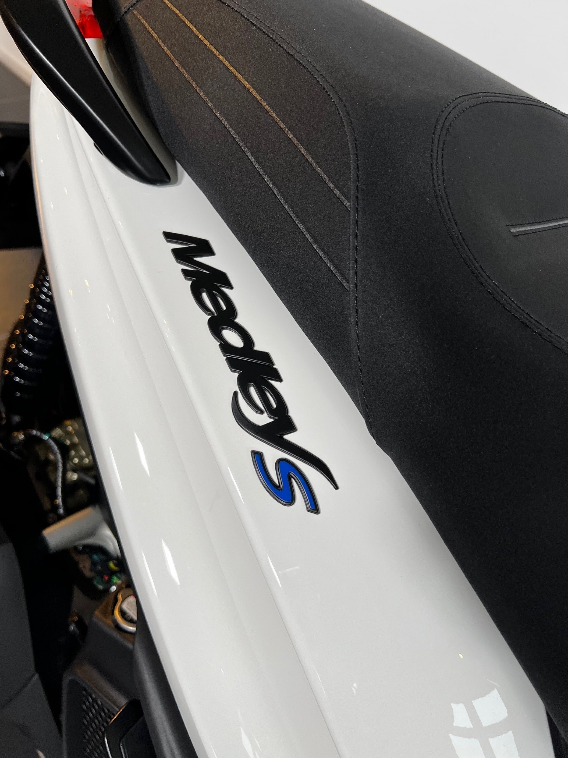 PIAGGIO Medley 125 Sport-image-4