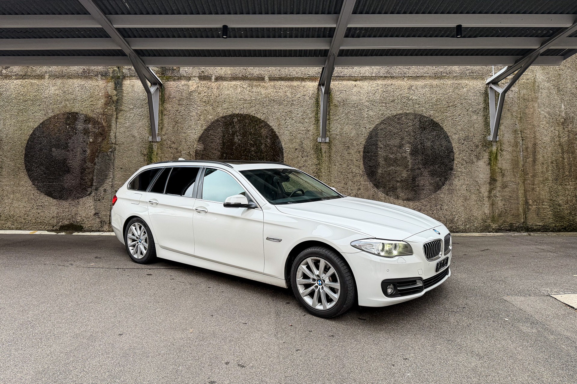 BMW 530d xDrive Steptronic-image-6