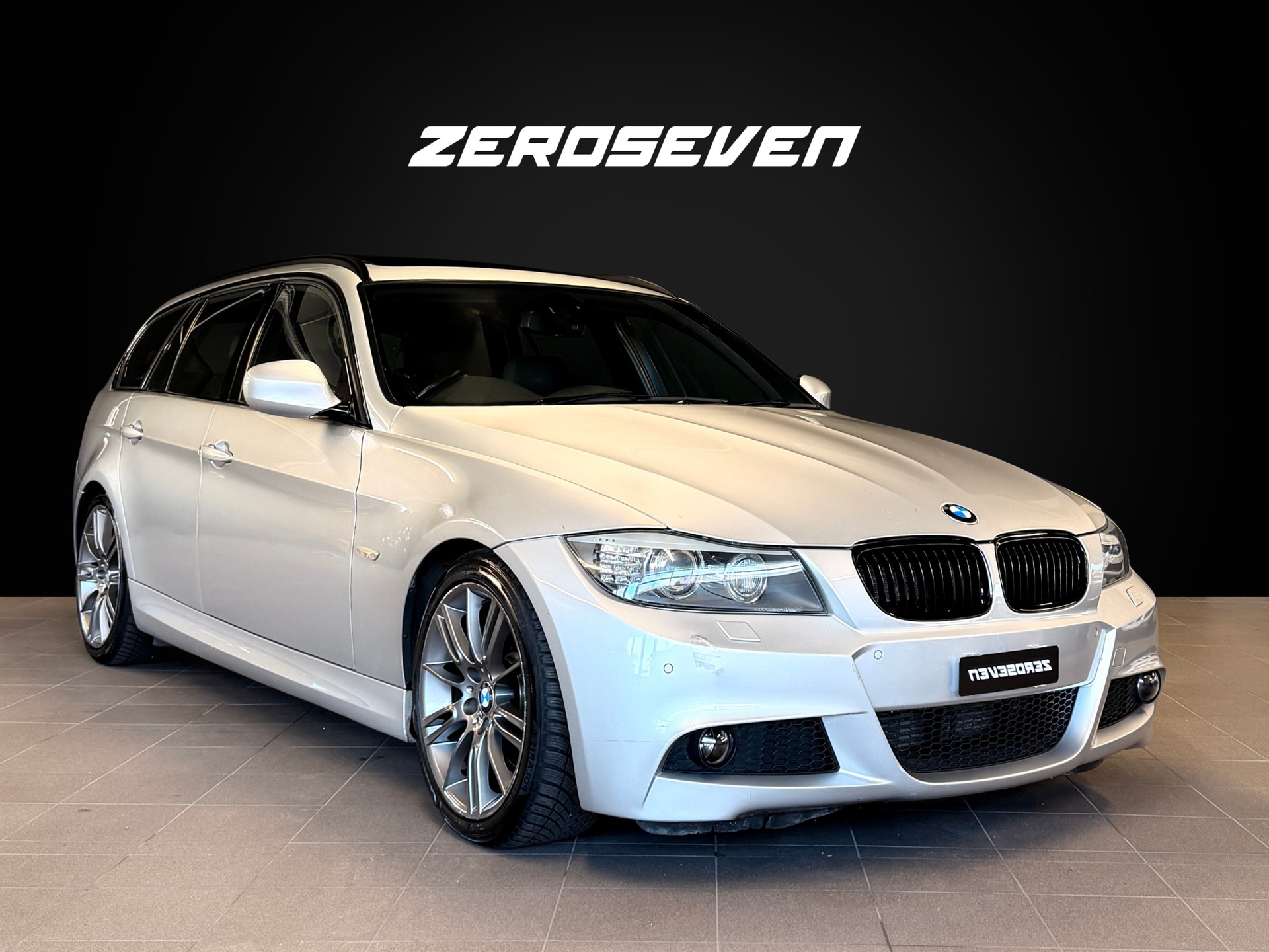 BMW 330d xDrive Touring Steptronic-image-10
