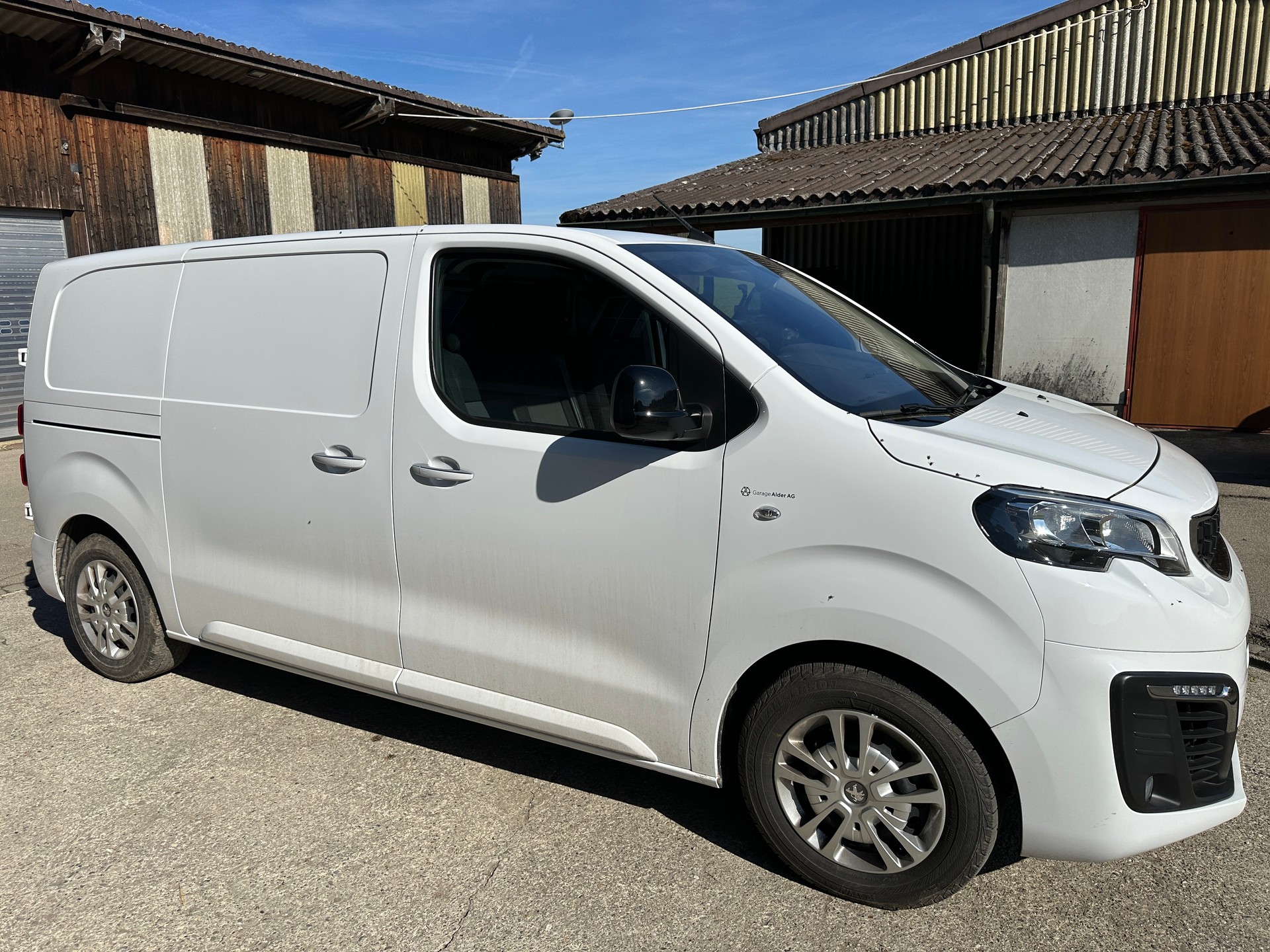 PEUGEOT Expert 75 KWh Standard-image-2