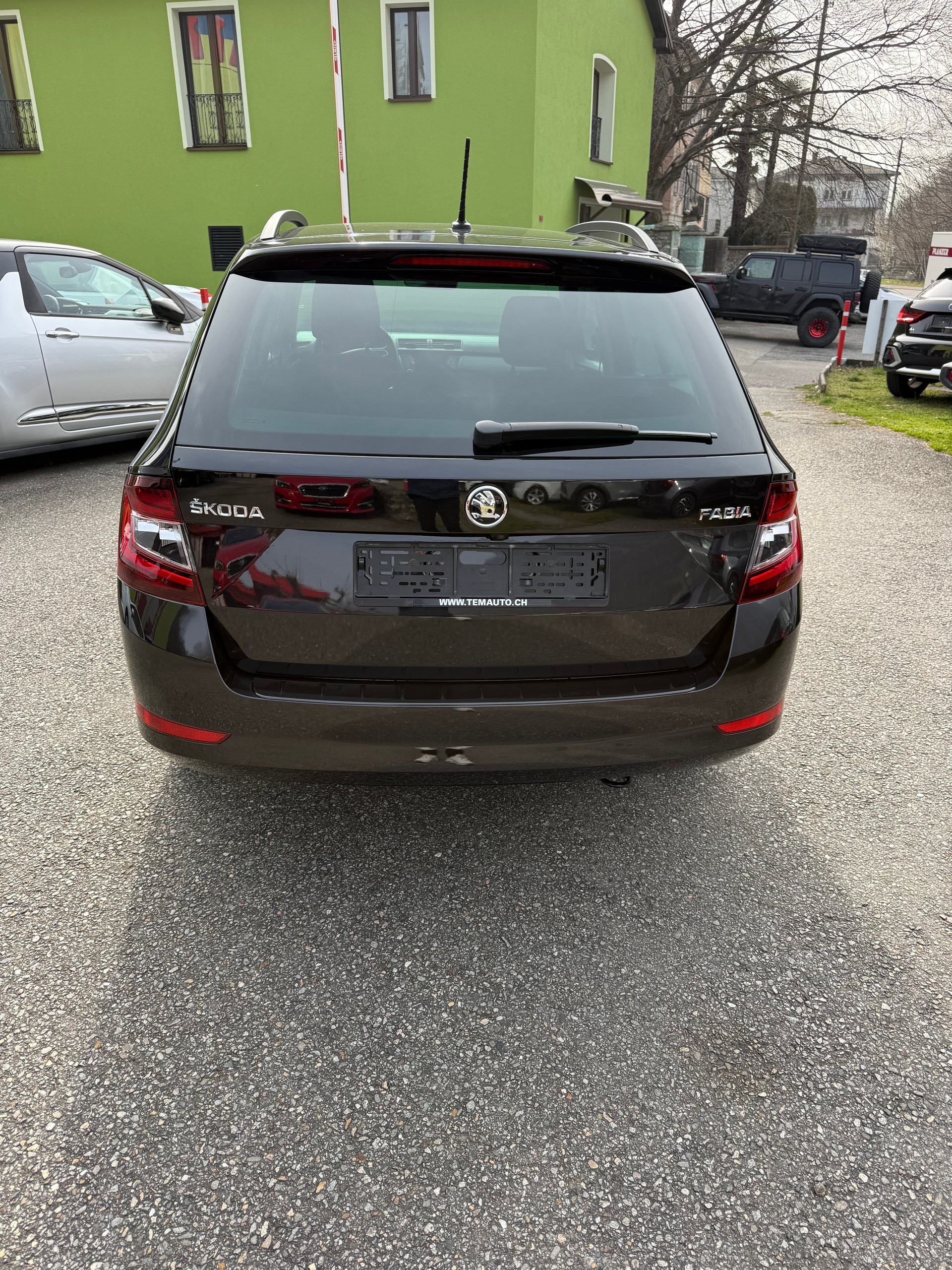 SKODA Fabia Combi 1.0 TSI Soleil-image-3