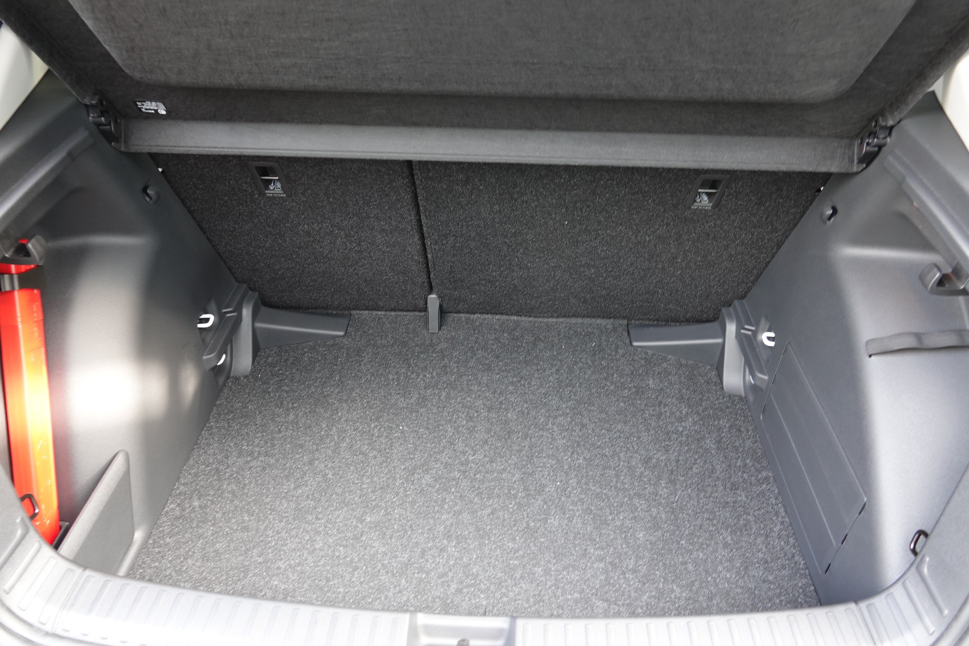 SKODA Fabia 1.0 TSI Selection-image-16