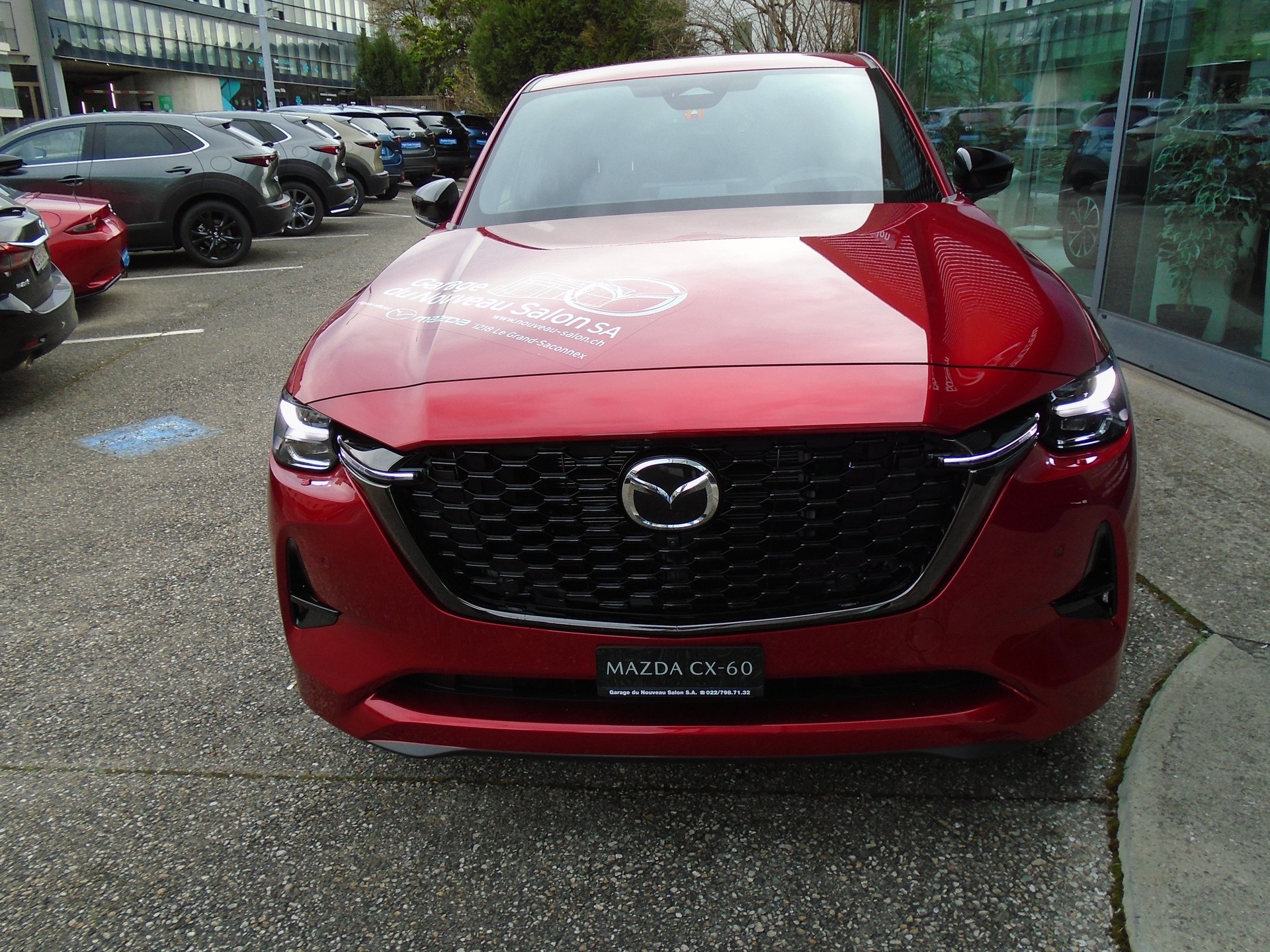 MAZDA CX-60 3.3L e-Skyactiv D 254 MHEV AWD Homura Plus-image-2