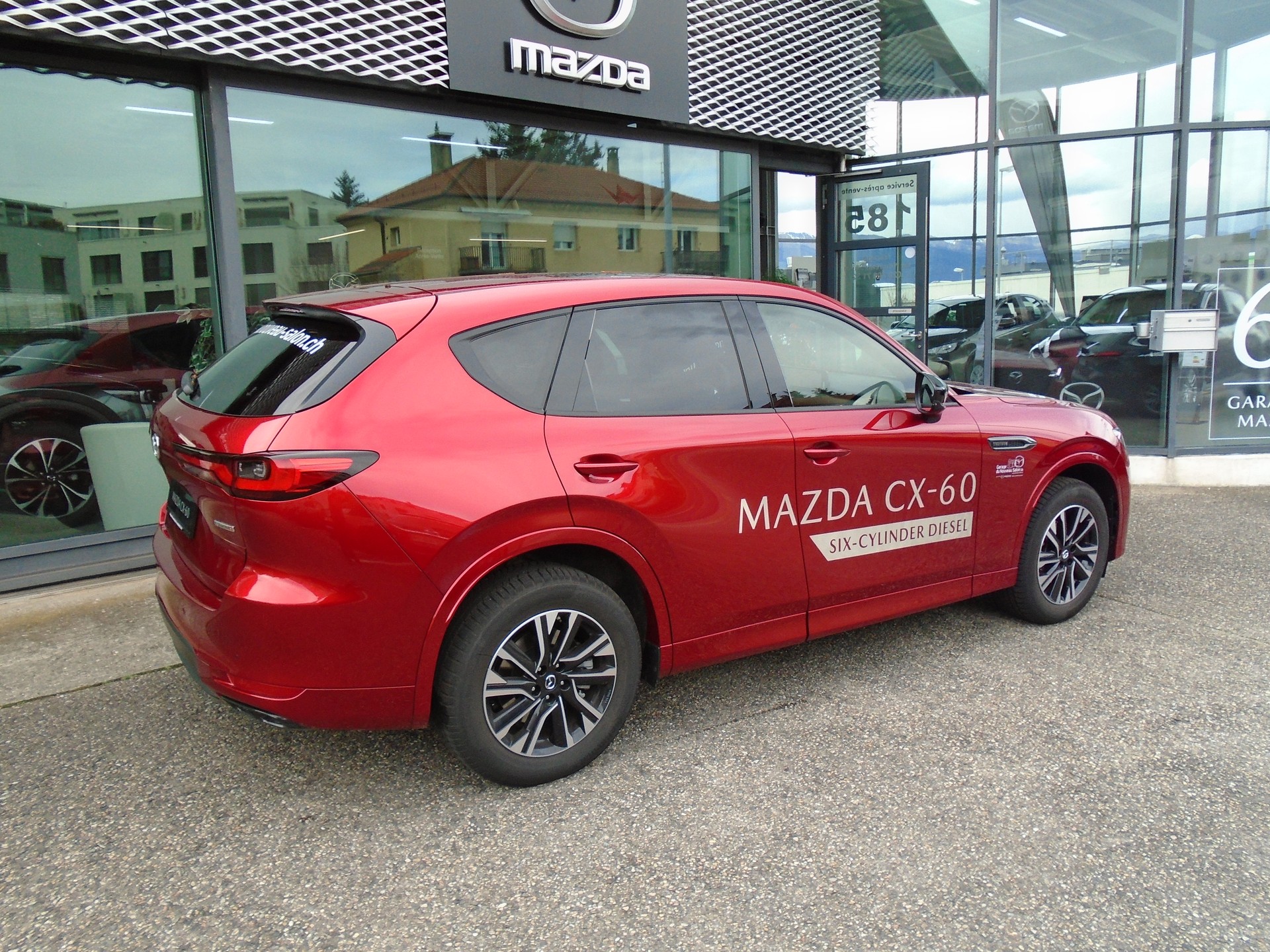 MAZDA CX-60 3.3L e-Skyactiv D 254 MHEV AWD Homura Plus-image-6