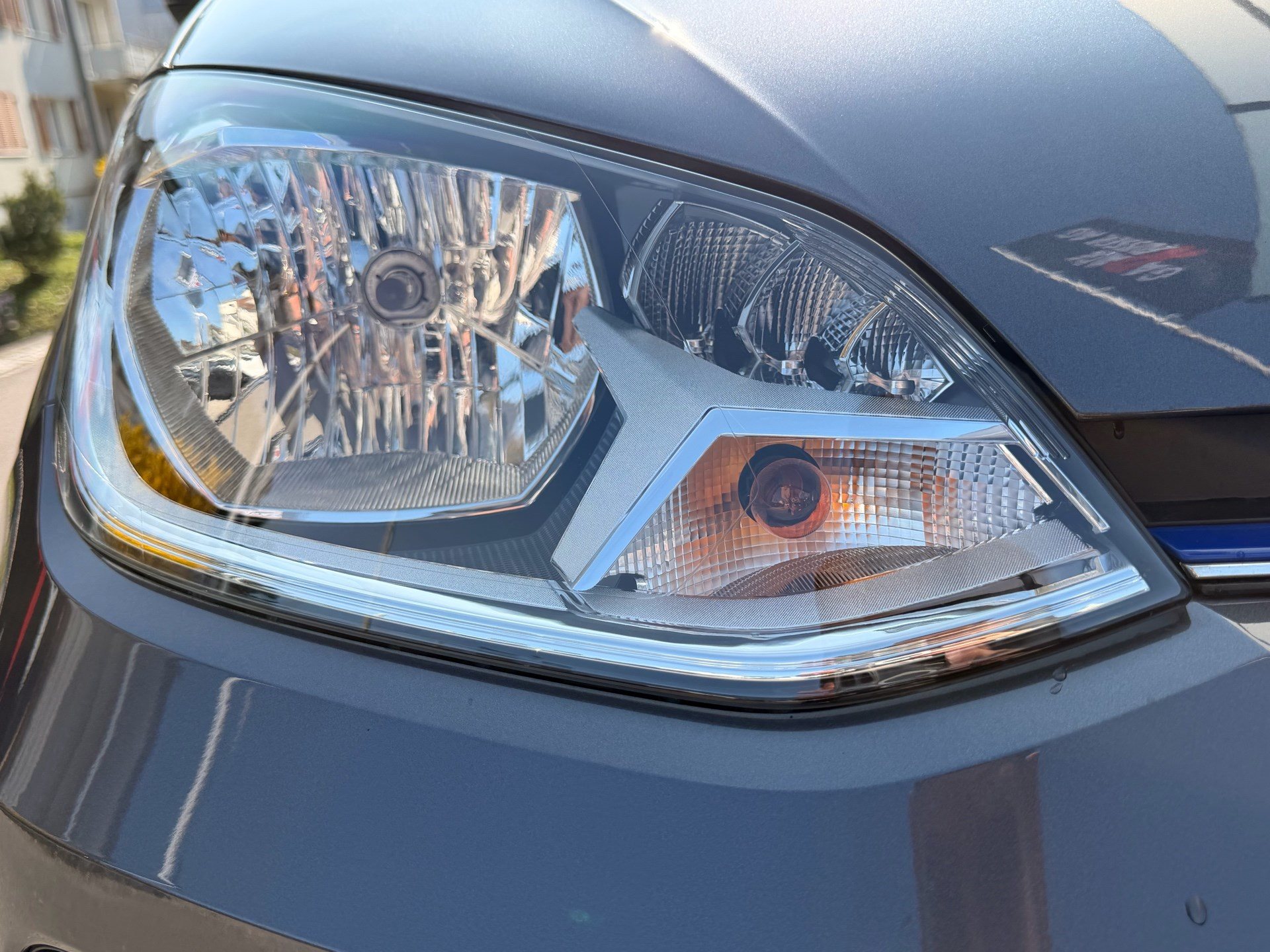 VW e-up! E-UP! EDITION *** TOPPREIS ***-image-7