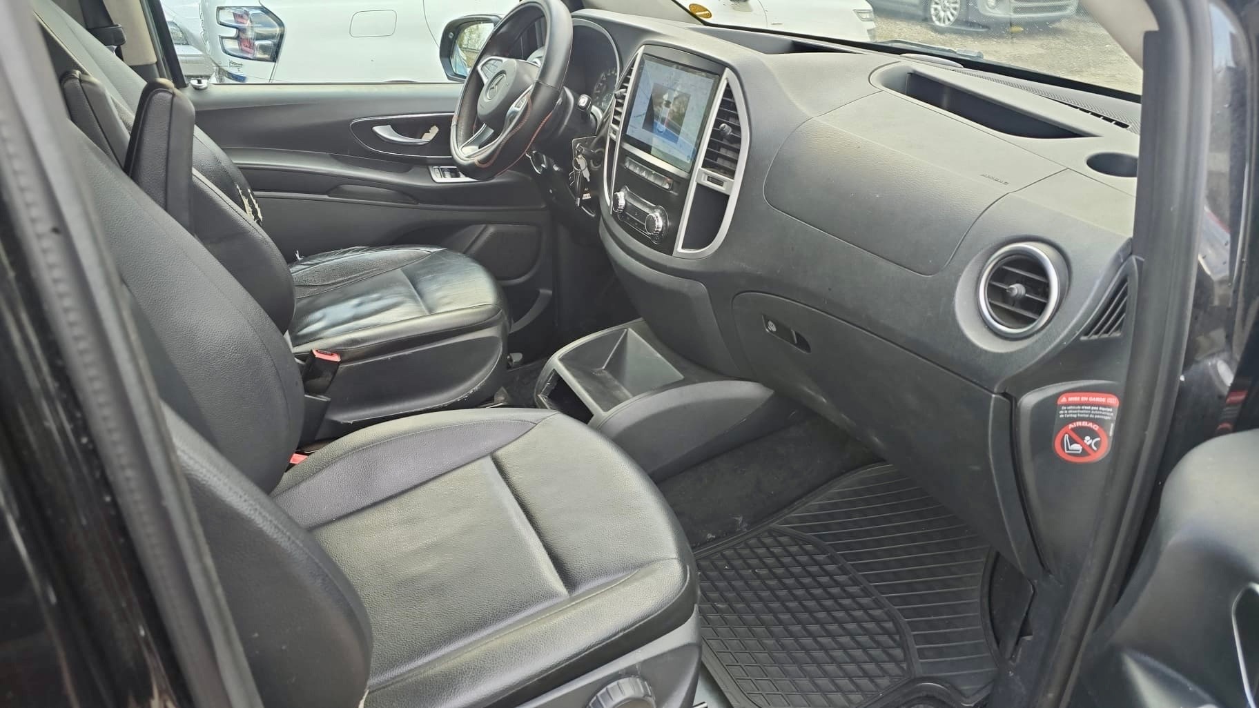 MERCEDES-BENZ Vito 119 BlueTEC Tourer Select L 4Matic 7G-Tronic-image-8